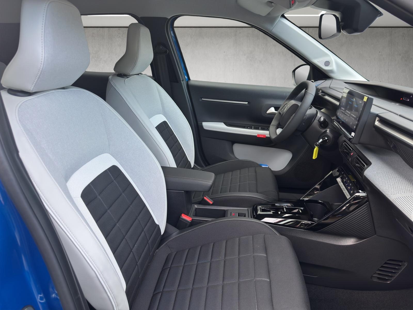 CITROEN C3 1.2 Hybrid 110 Edition Tricolore-image-17