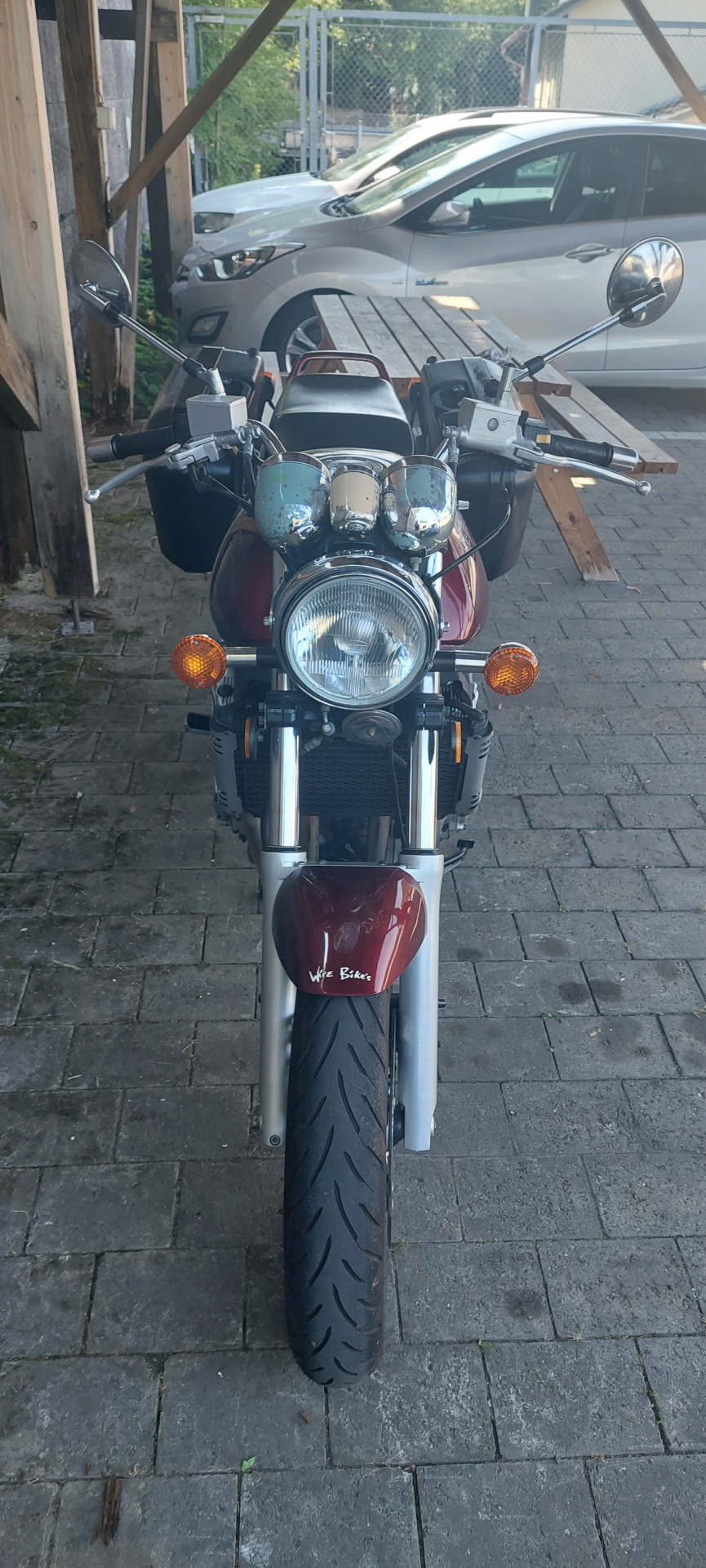 SUZUKI GSX 1100 G-showroom-element-2