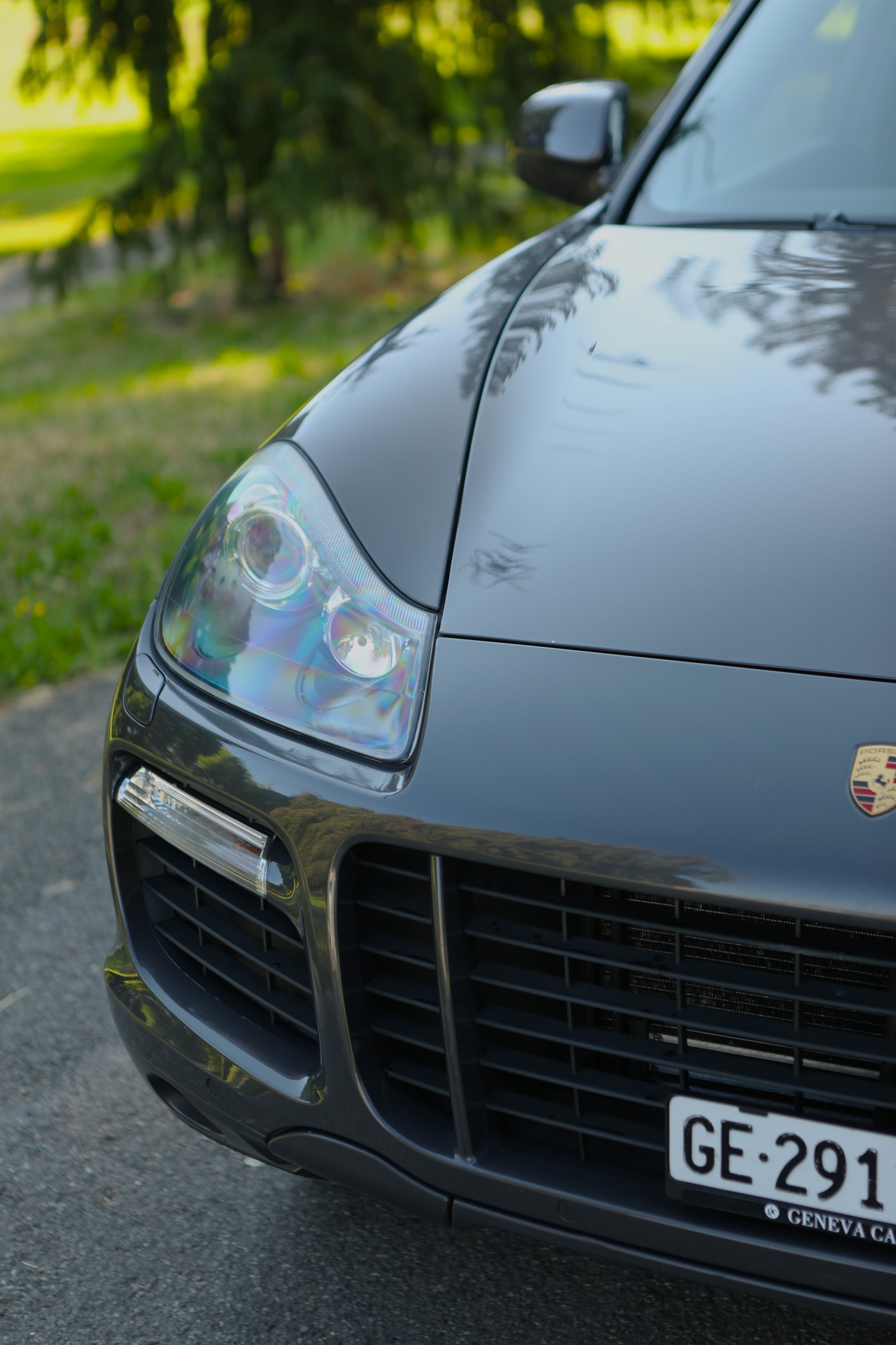 PORSCHE Cayenne GTS Tiptronic Porsche Design limited edition ( 70 / 1000 )3-image-3