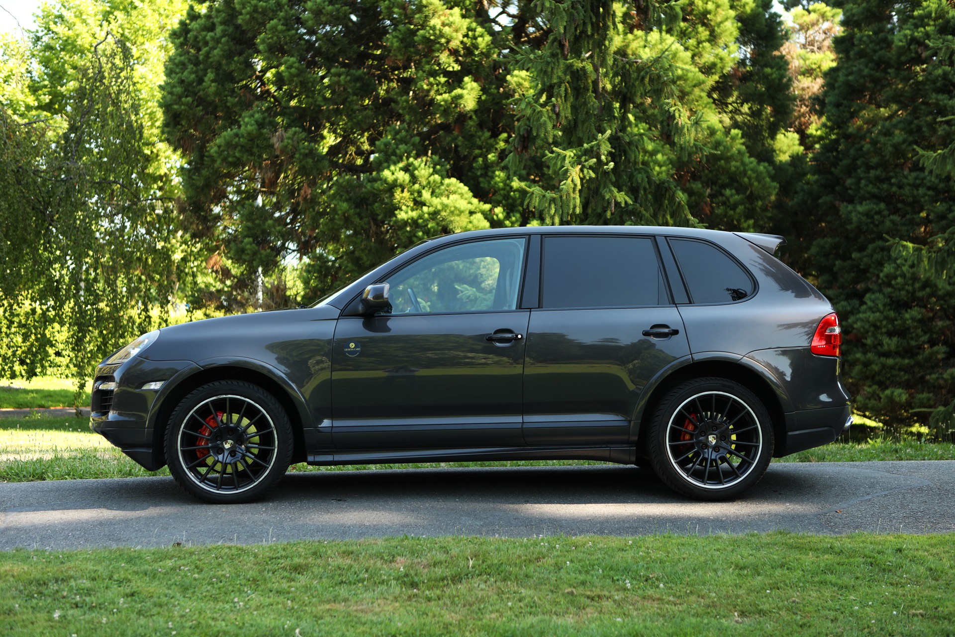 PORSCHE Cayenne GTS Tiptronic Porsche Design limited edition ( 70 / 1000 )3-image-0