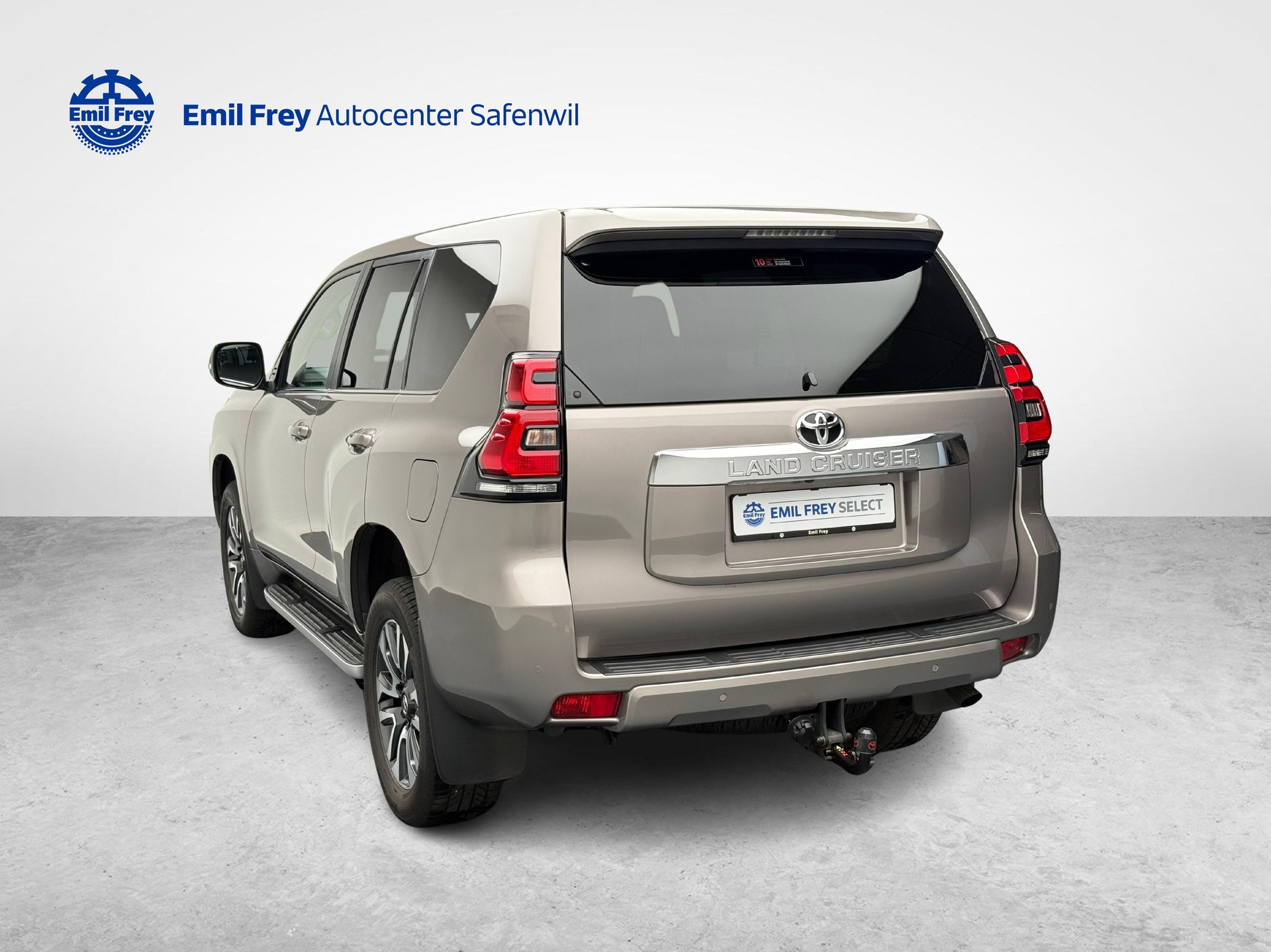 TOYOTA Land Cruiser 2.8 D 204 Style-image-2
