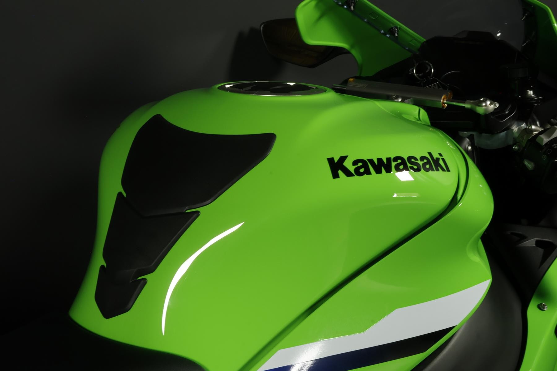 KAWASAKI NINJA ZX-10R-image-7