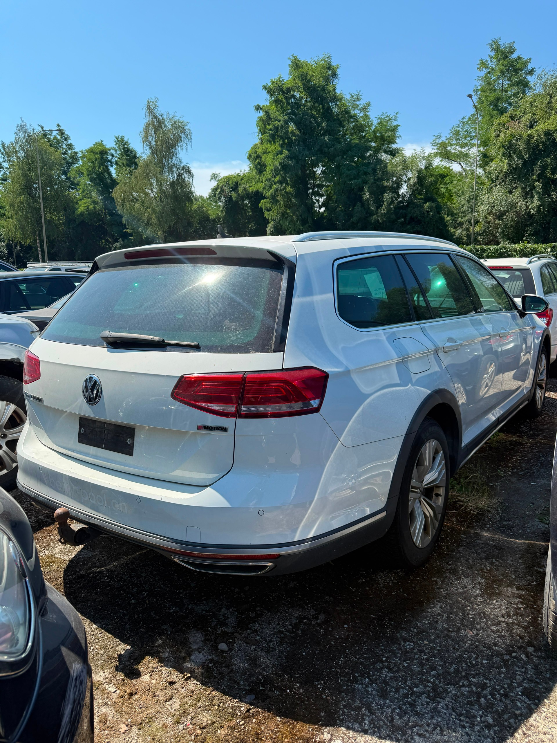 VW Passat Alltrack 2.0 TDI BMT 4Motion DSG-image-3