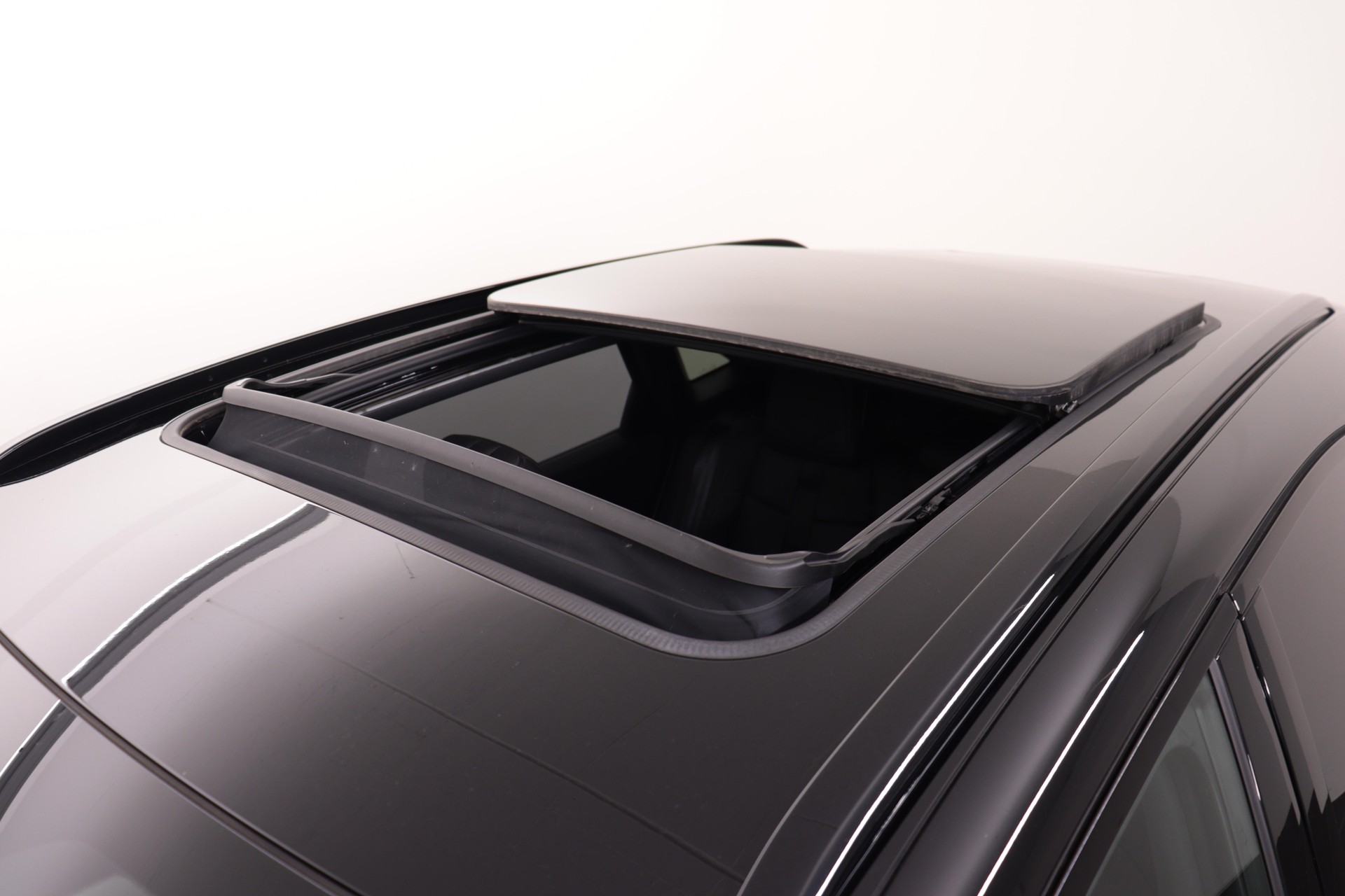DS AUTOMOBILES 7 Crossback 1.6 E-Tense Louvre 4x4-image-7