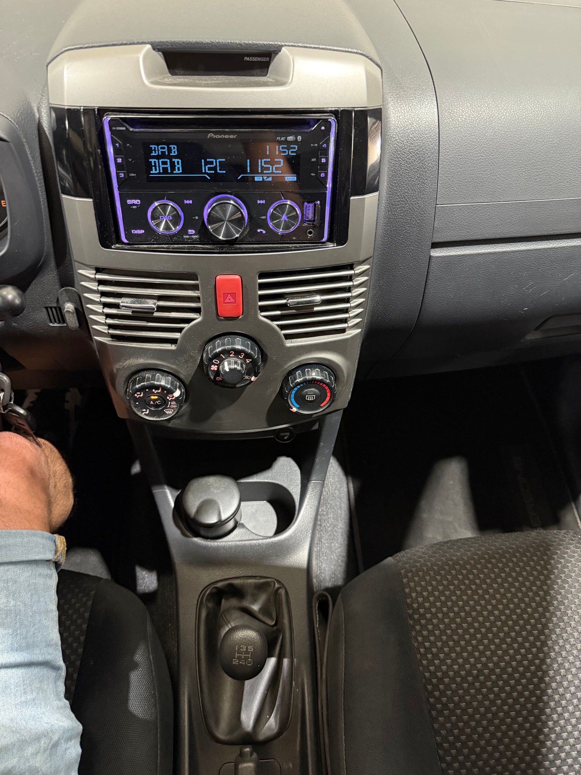 DAIHATSU Terios 1.5 16V 4WD-image-12