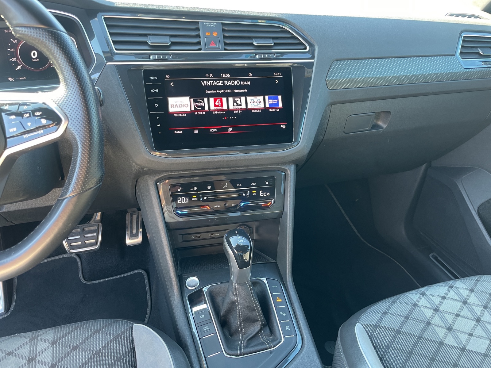 VW Tiguan 1.4TSI PHEV R-Line DSG-image-10