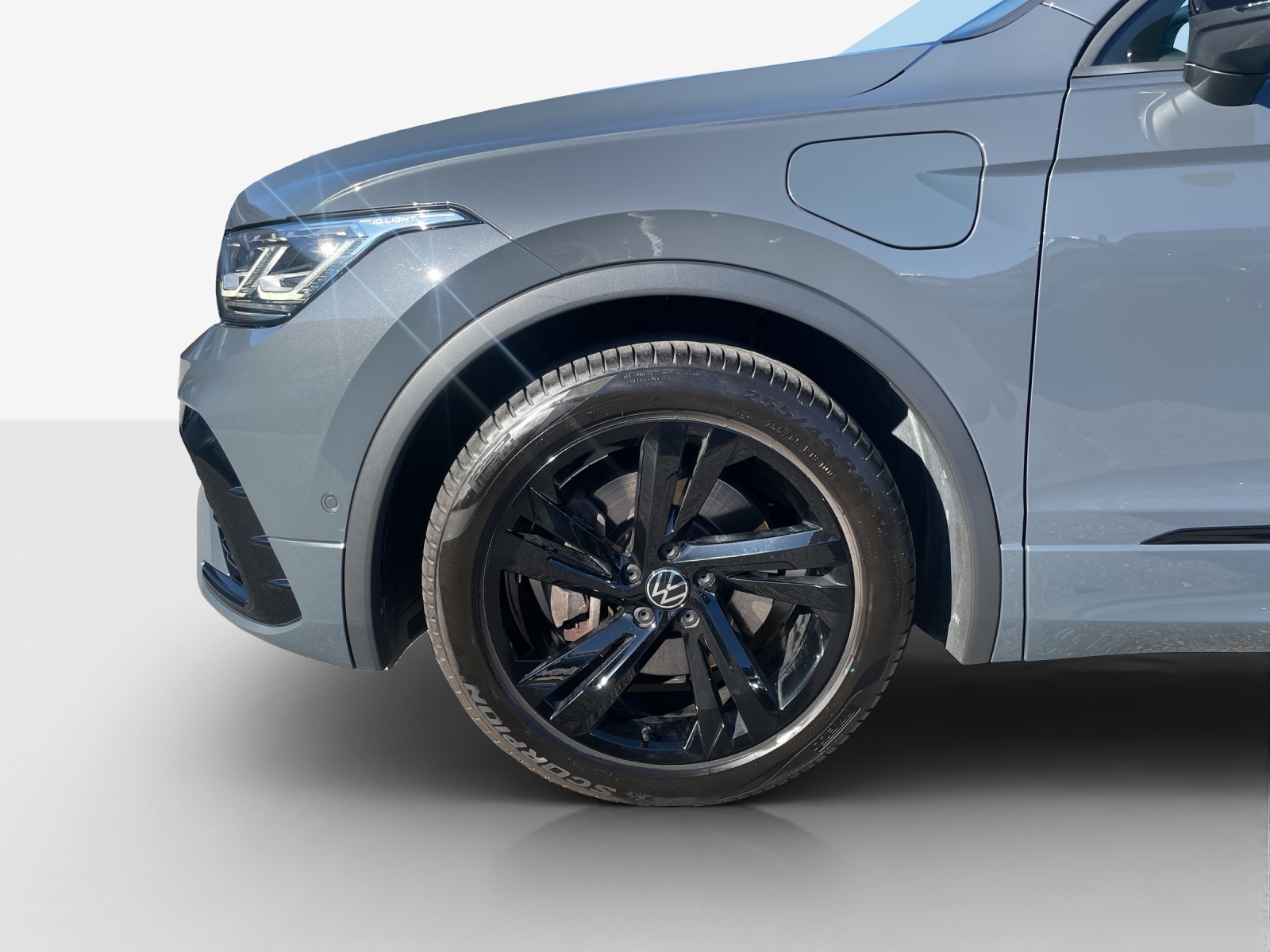VW Tiguan 1.4TSI PHEV R-Line DSG-image-13