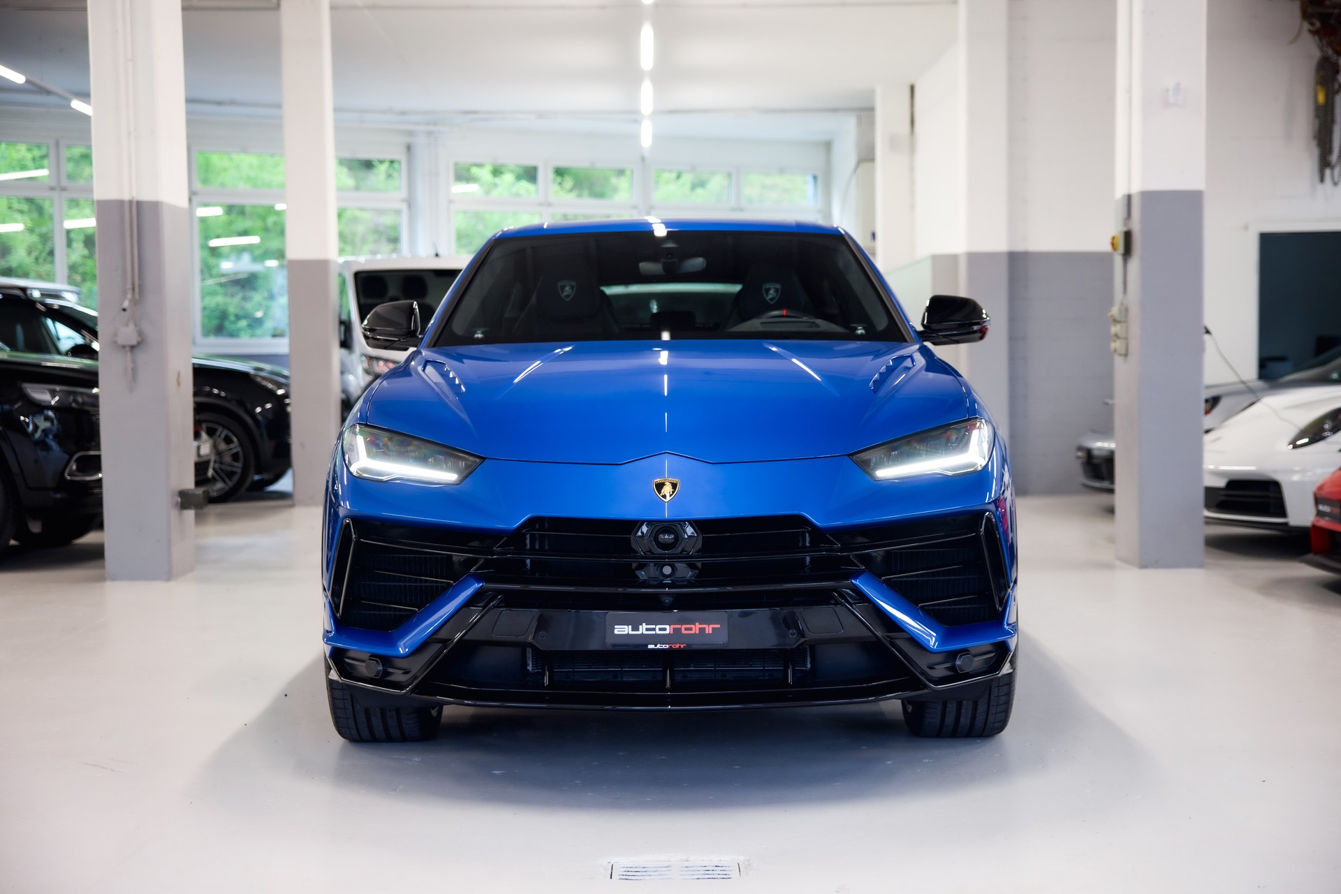 LAMBORGHINI Urus S E-Gear-image-1