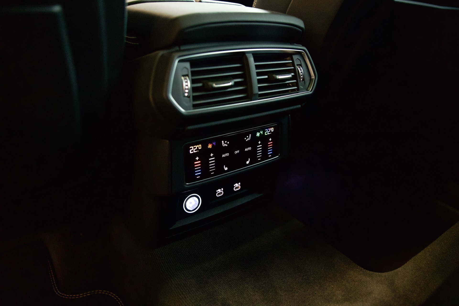 LAMBORGHINI Urus S E-Gear-image-26