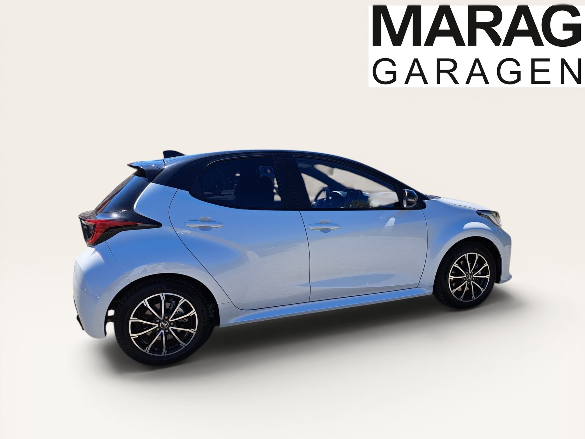 TOYOTA Yaris Cross 1.5 GR Sport e-CVT-image-3