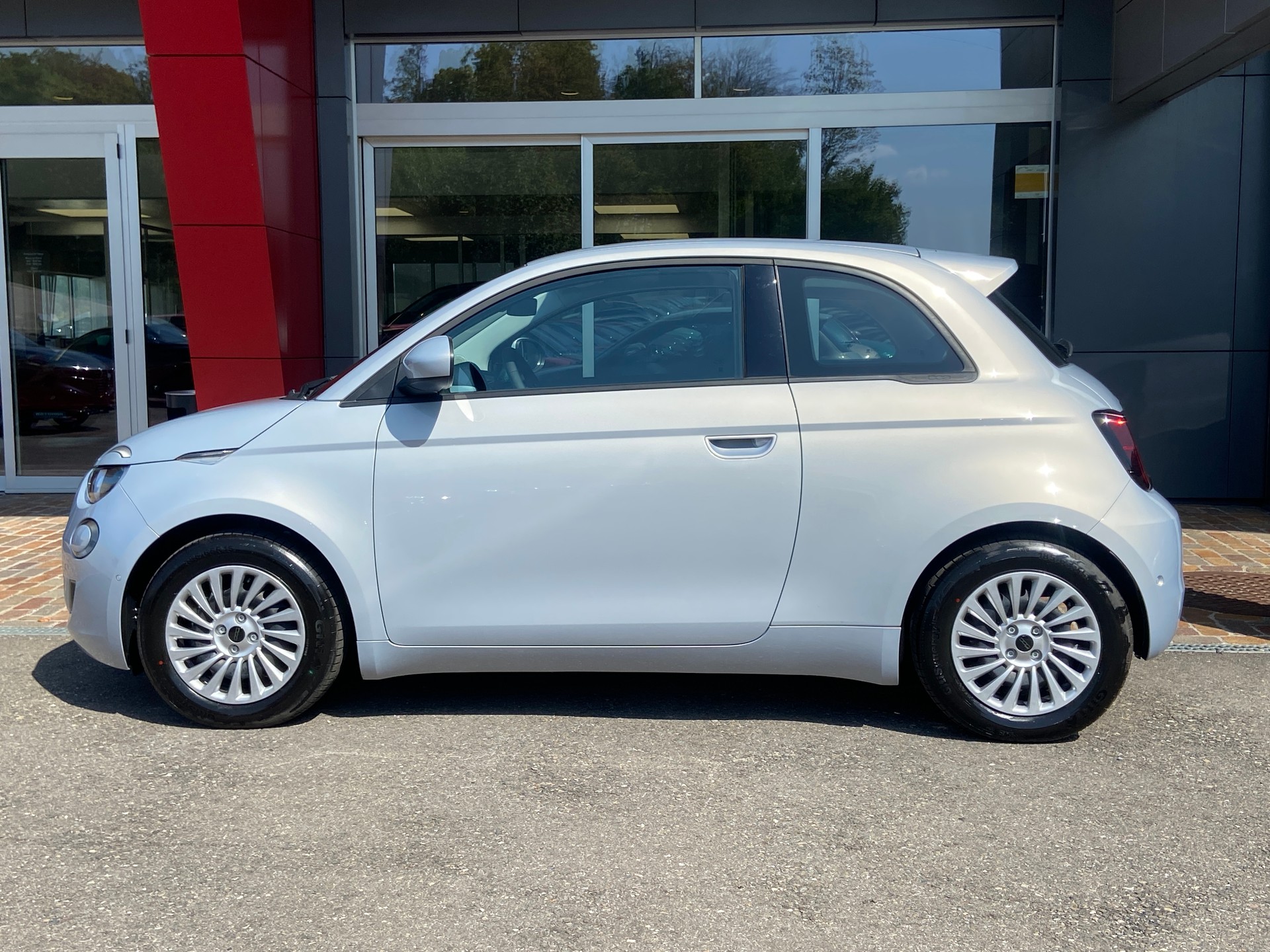 FIAT 500 electric 87kW Vita-image-15