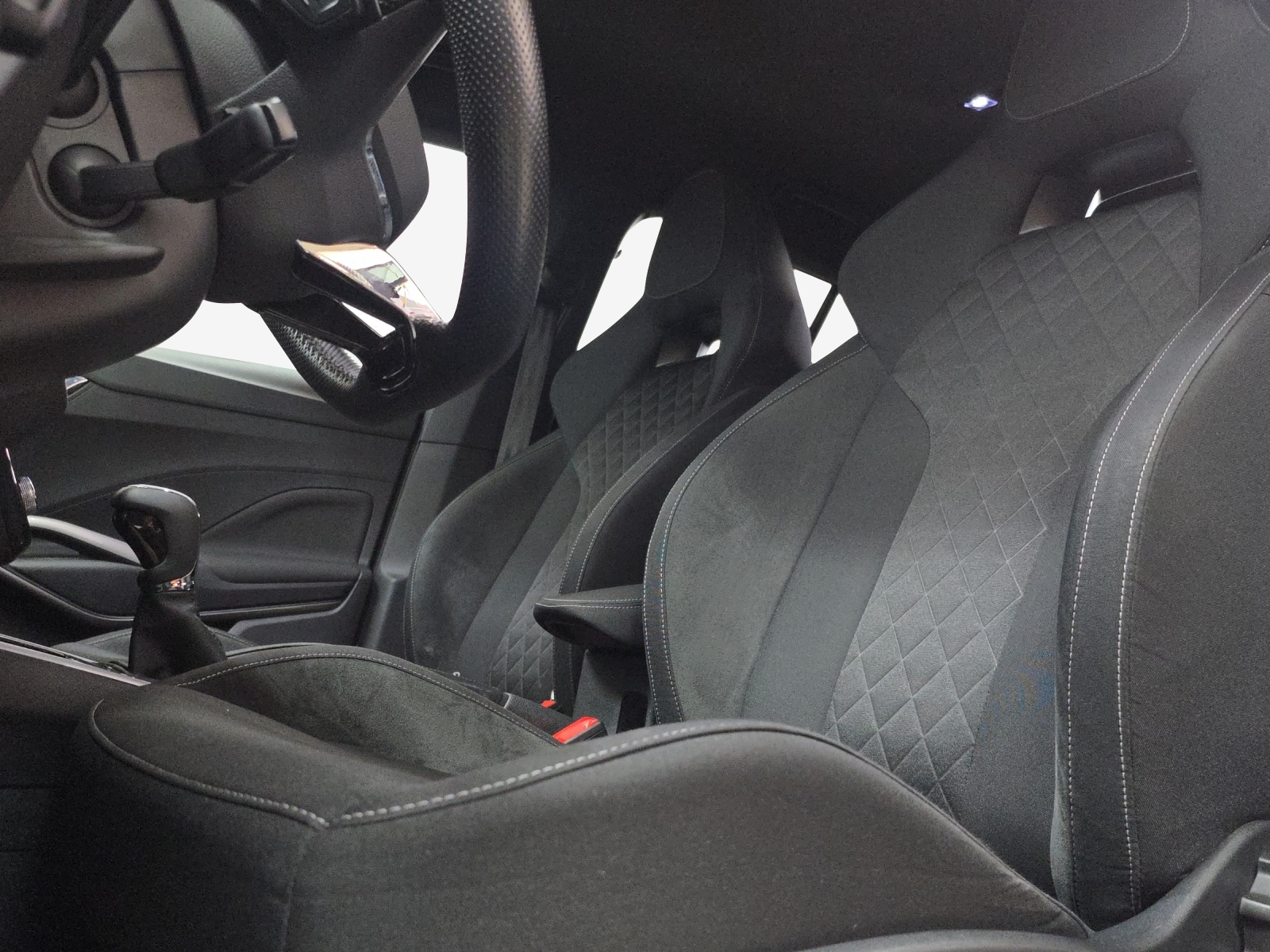 SKODA Fabia 1.0 TSI Style DSG-image-15