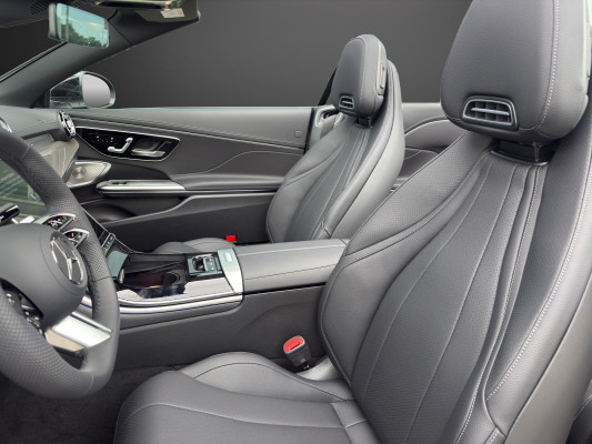 MERCEDES-BENZ CLE 450 Cabrio 4M-image-6