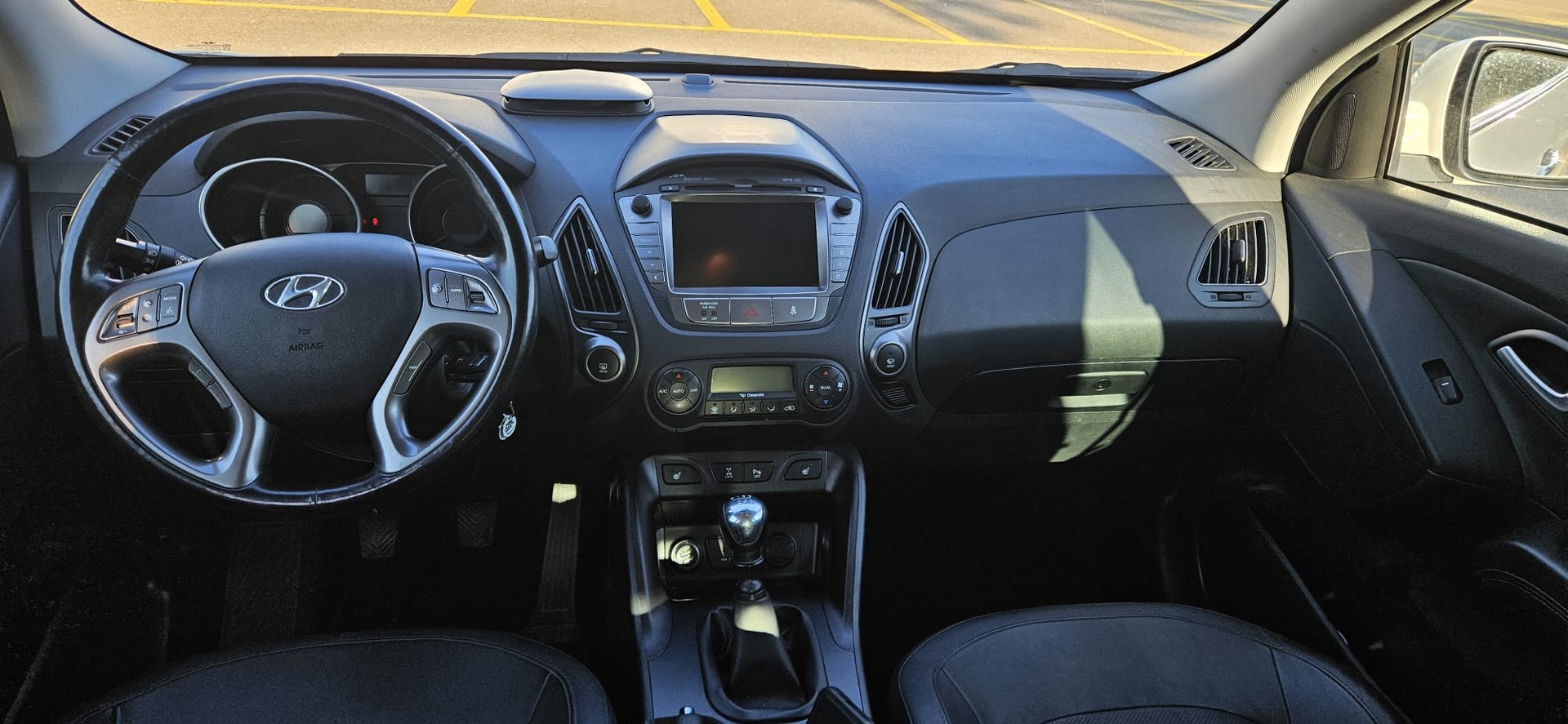 HYUNDAI 2.0 CRDi 136 Amplia 4WD-image-3