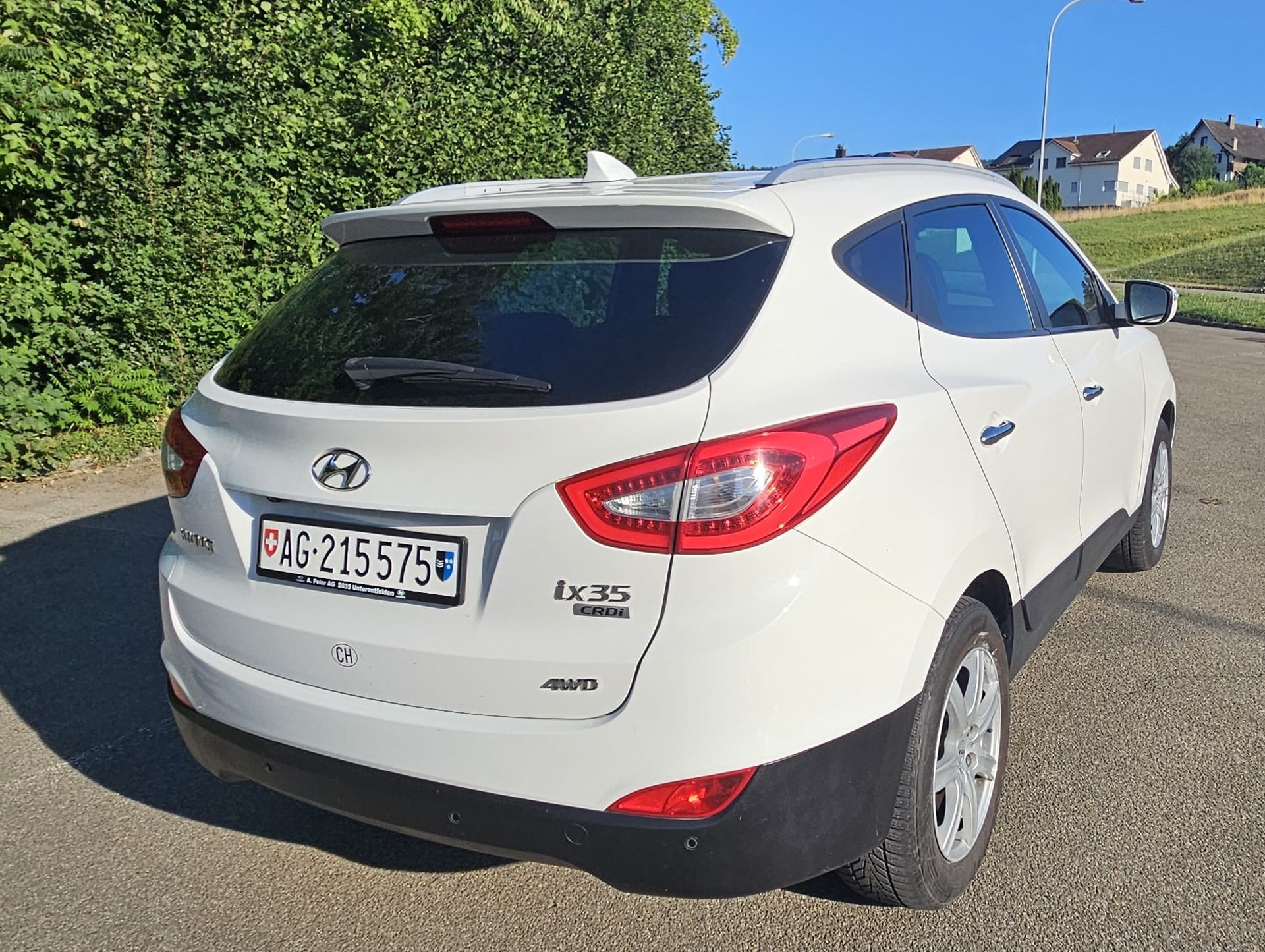 HYUNDAI 2.0 CRDi 136 Amplia 4WD-image-1