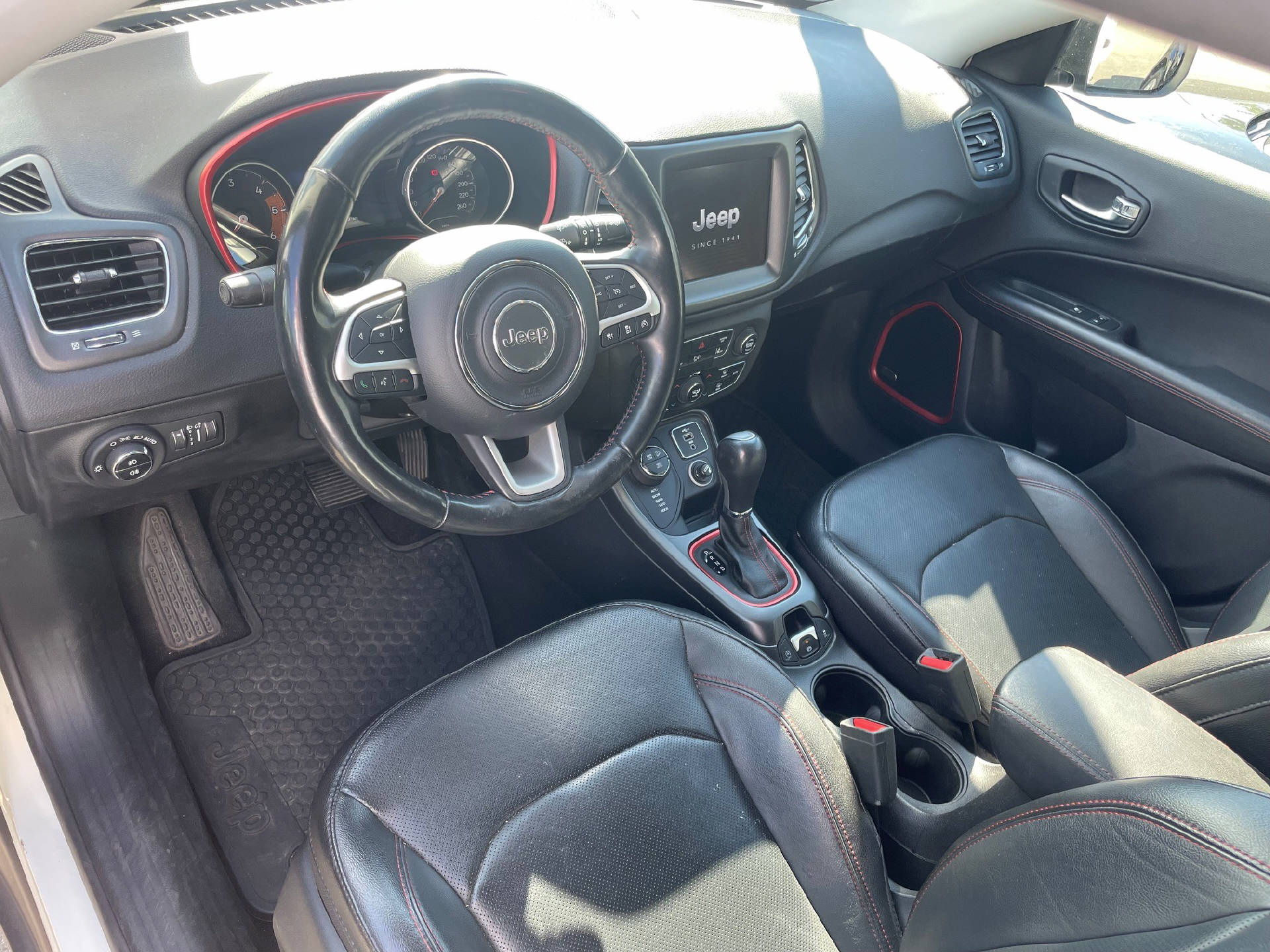 JEEP Compass 2.0 CRD Trailhawk AWD-image-2