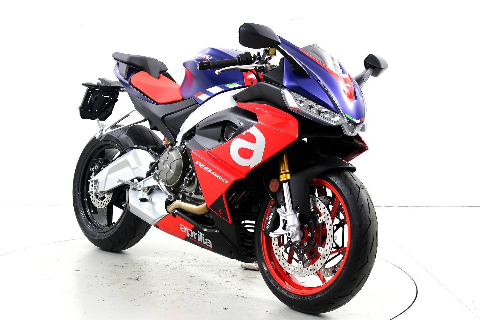 APRILIA RS 660 ABS-showroom-element-1