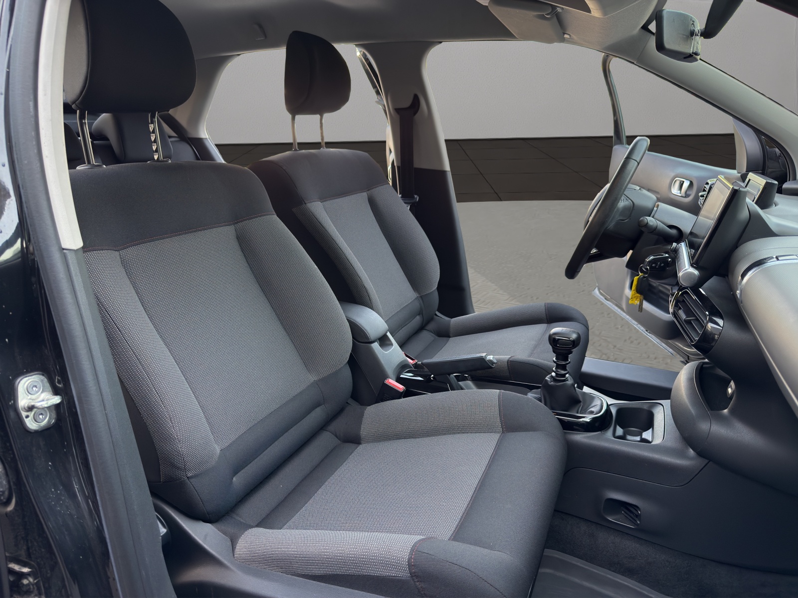 CITROEN C4 Cactus 1.2 PureT Origins EAT6-image-16