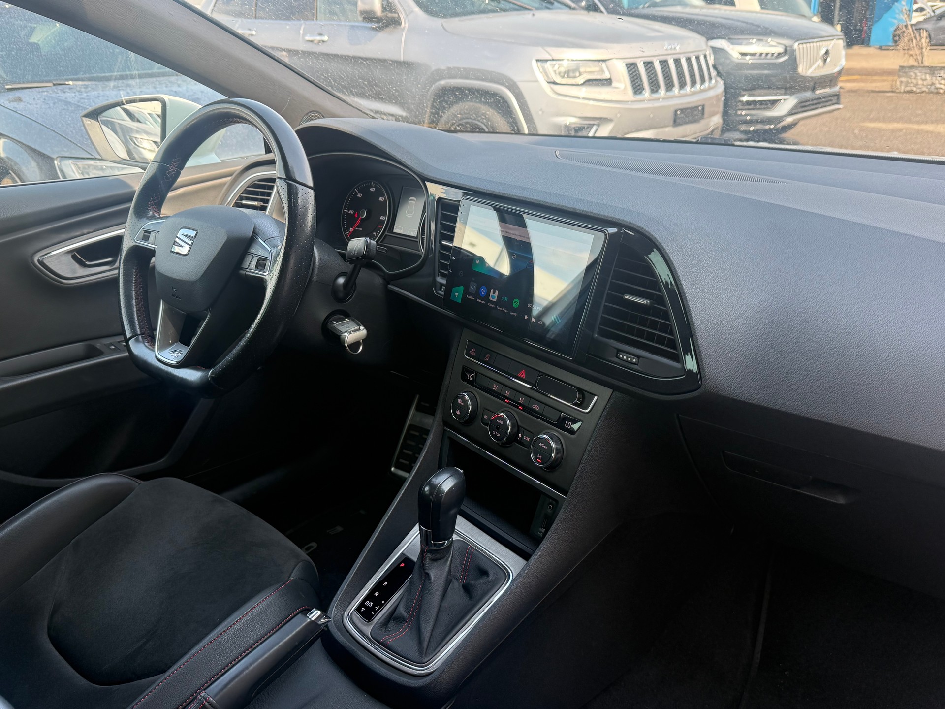 SEAT Leon 2.0 TDI FR DSG-image-5