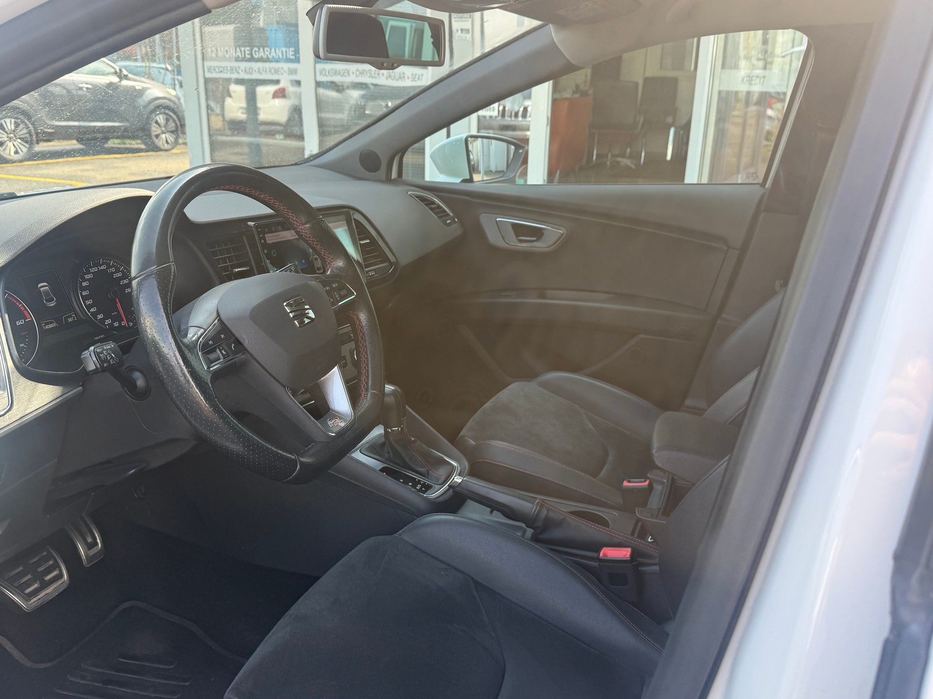 SEAT Leon 2.0 TDI FR DSG-image-7