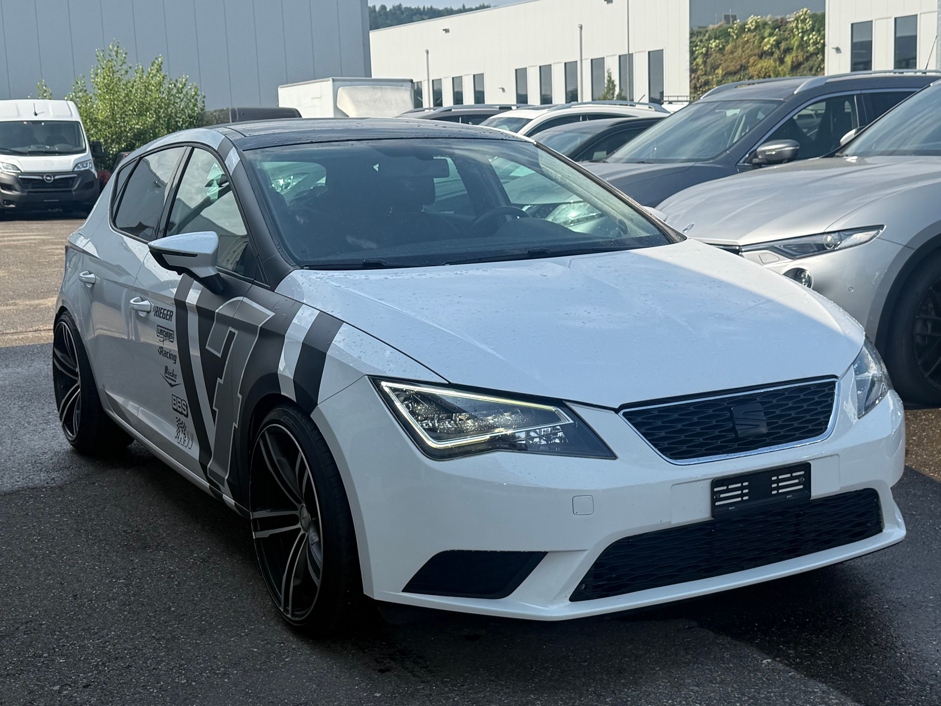 SEAT Leon 2.0 TDI FR DSG-image-0