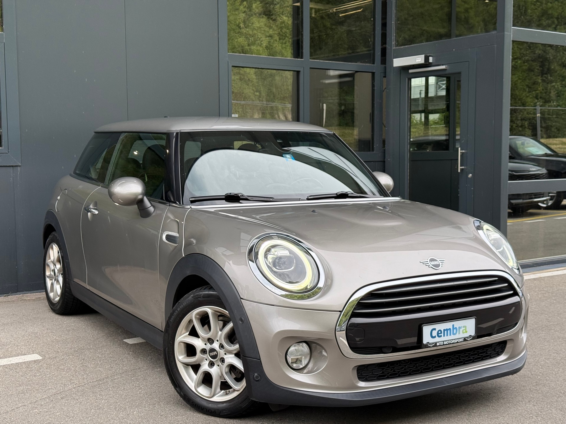 MINI Cooper Steptronic DKG-image-0