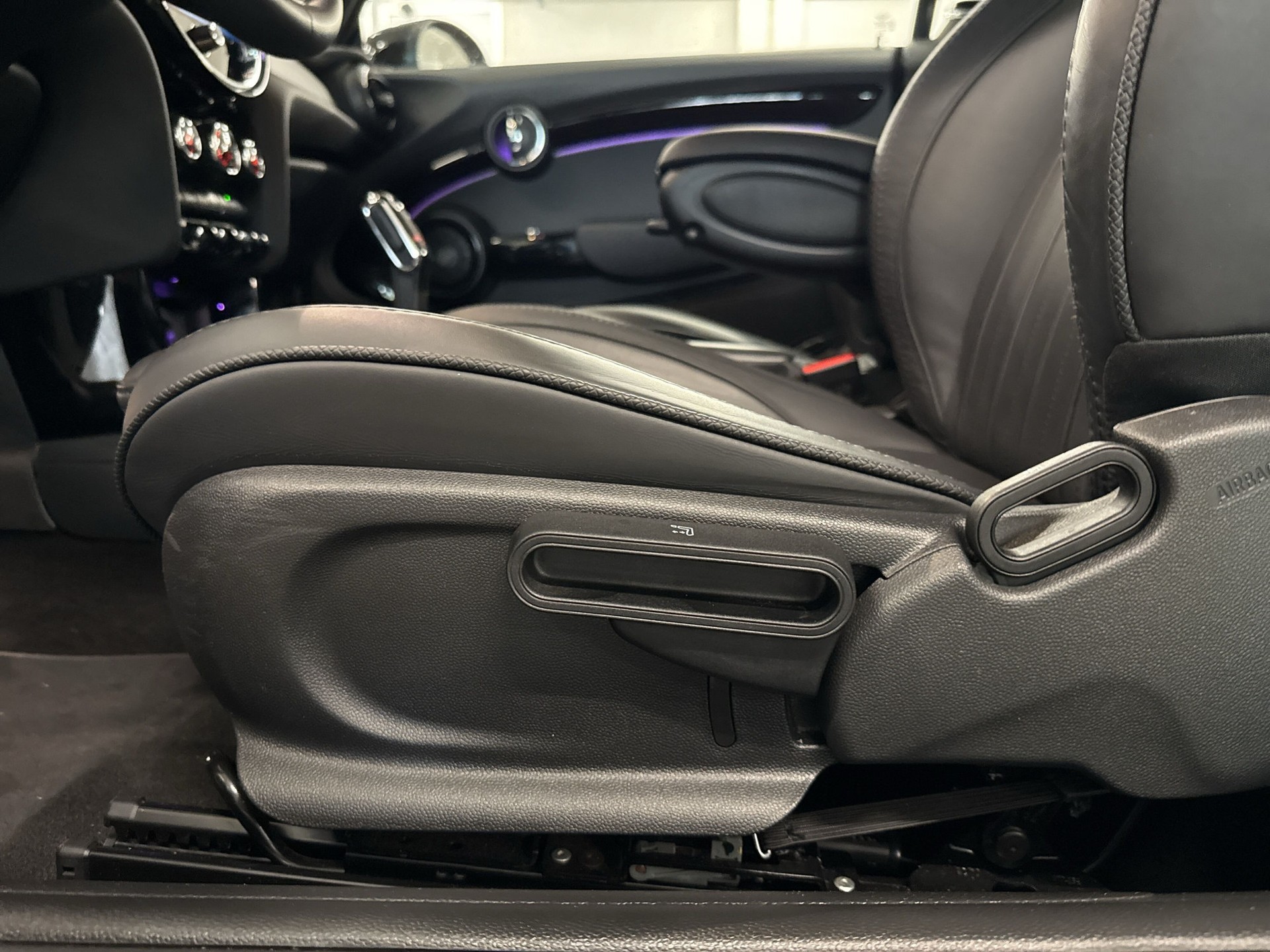 MINI Cooper Cabriolet DKG-image-18