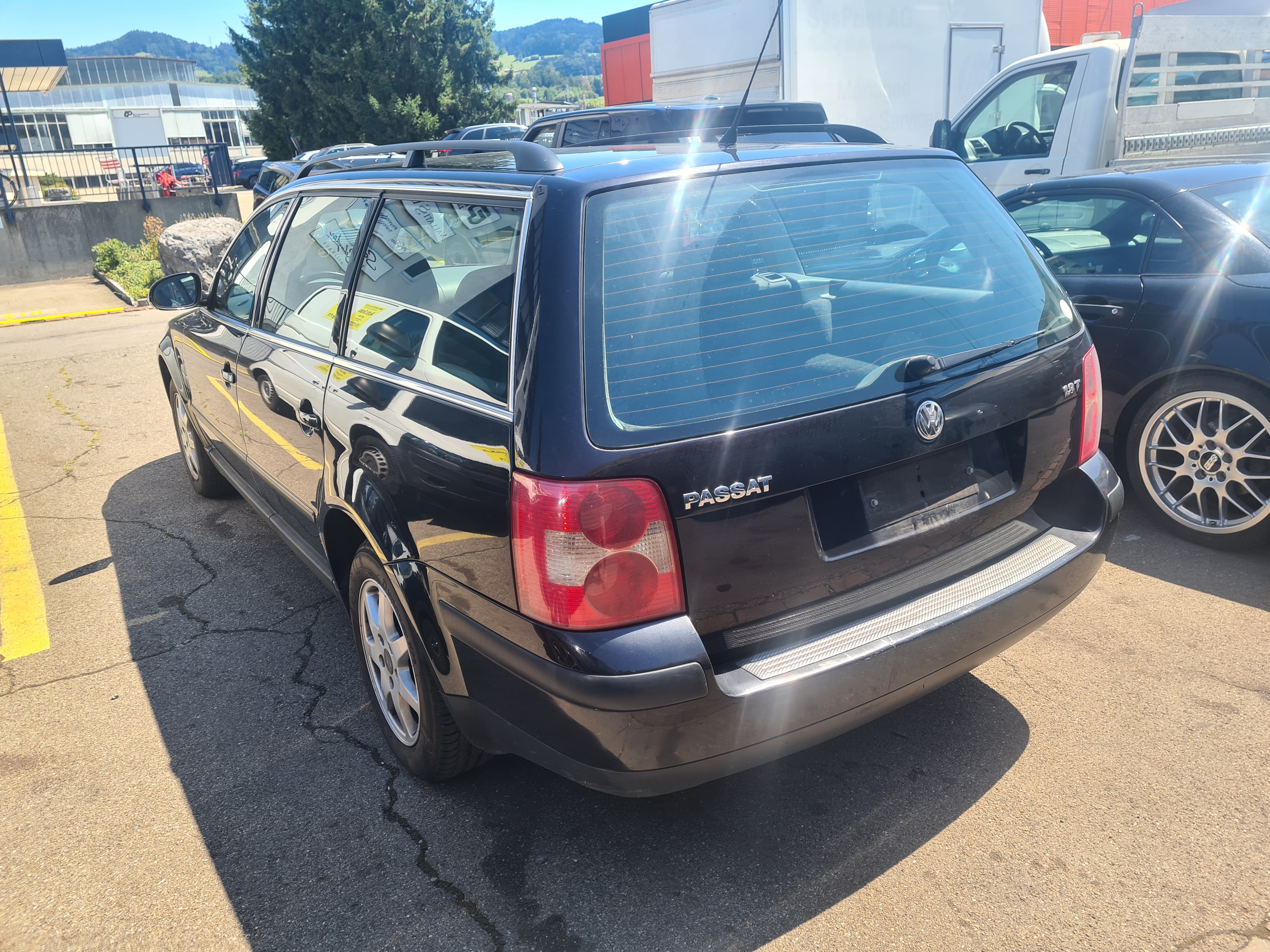 VW Passat Variant 1.8 T Comfortline — slika 4