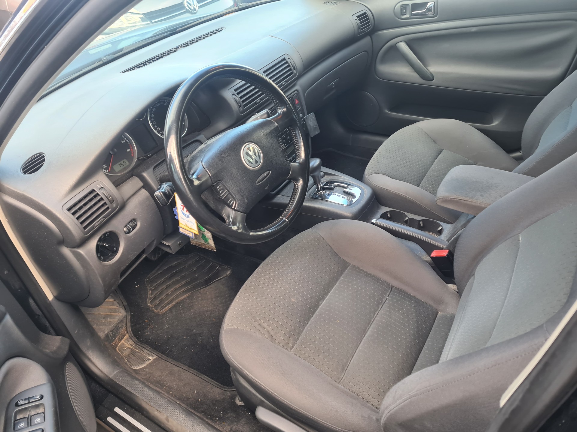 VW Passat Variant 1.8 T Comfortline-image-4