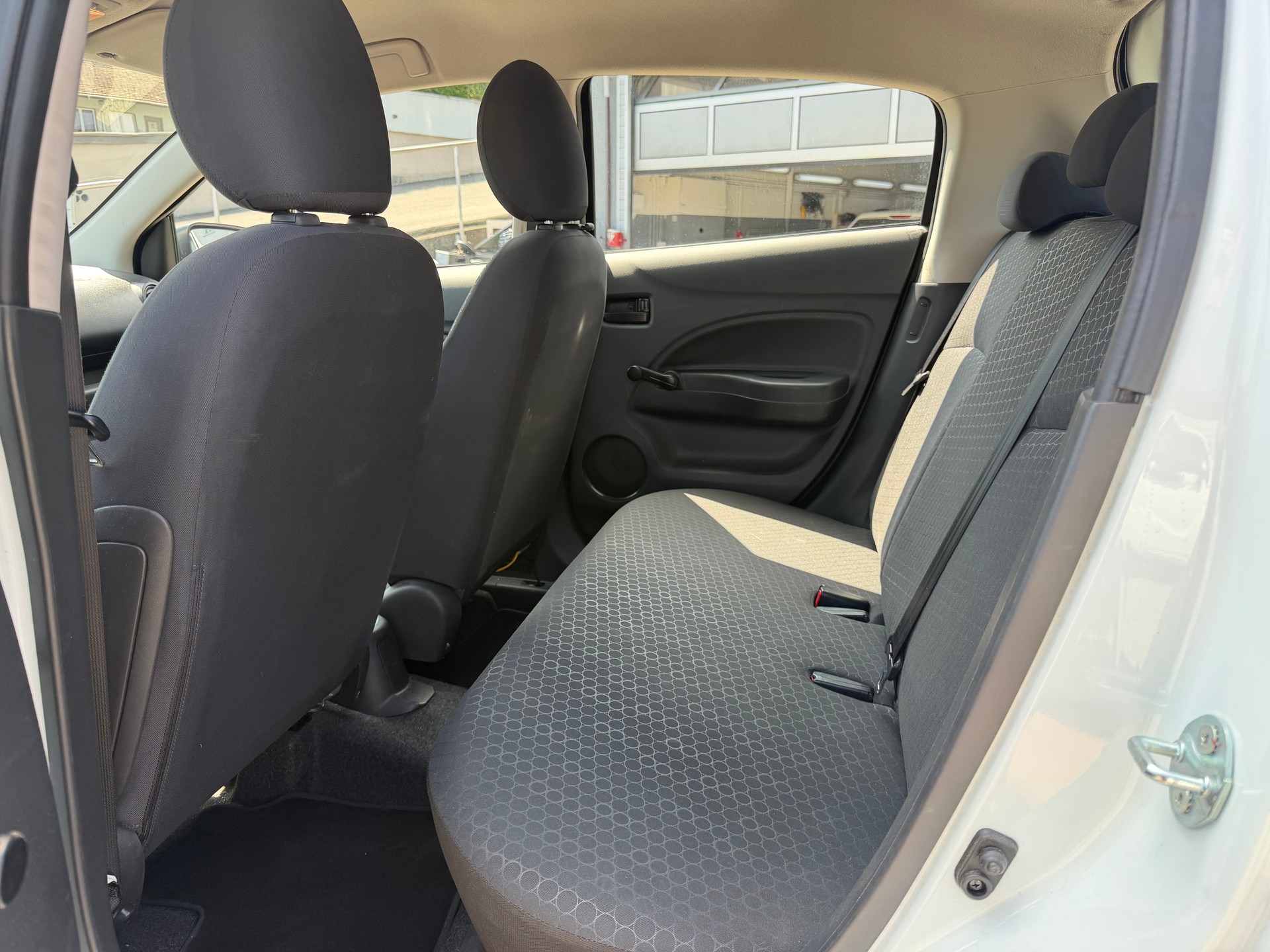 MITSUBISHI Space Star 1.0 Inform-image-7