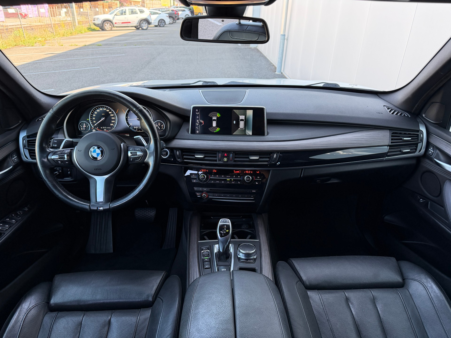 BMW X5 xDrive 30d Steptronic / 7 PLÄTZER-image-11