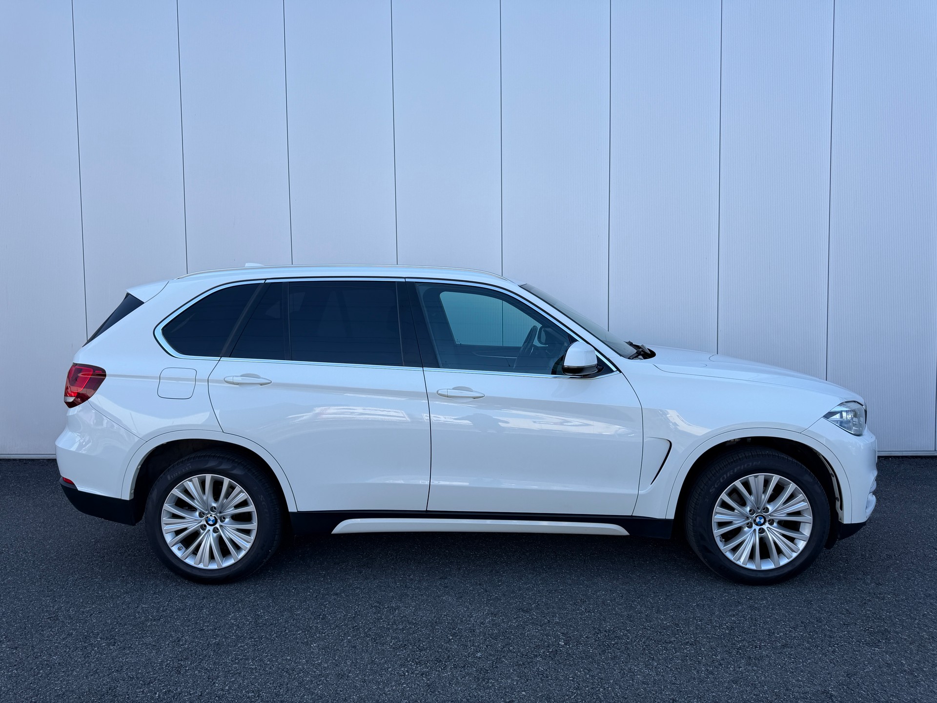 BMW X5 xDrive 30d Steptronic / 7 PLÄTZER-image-2