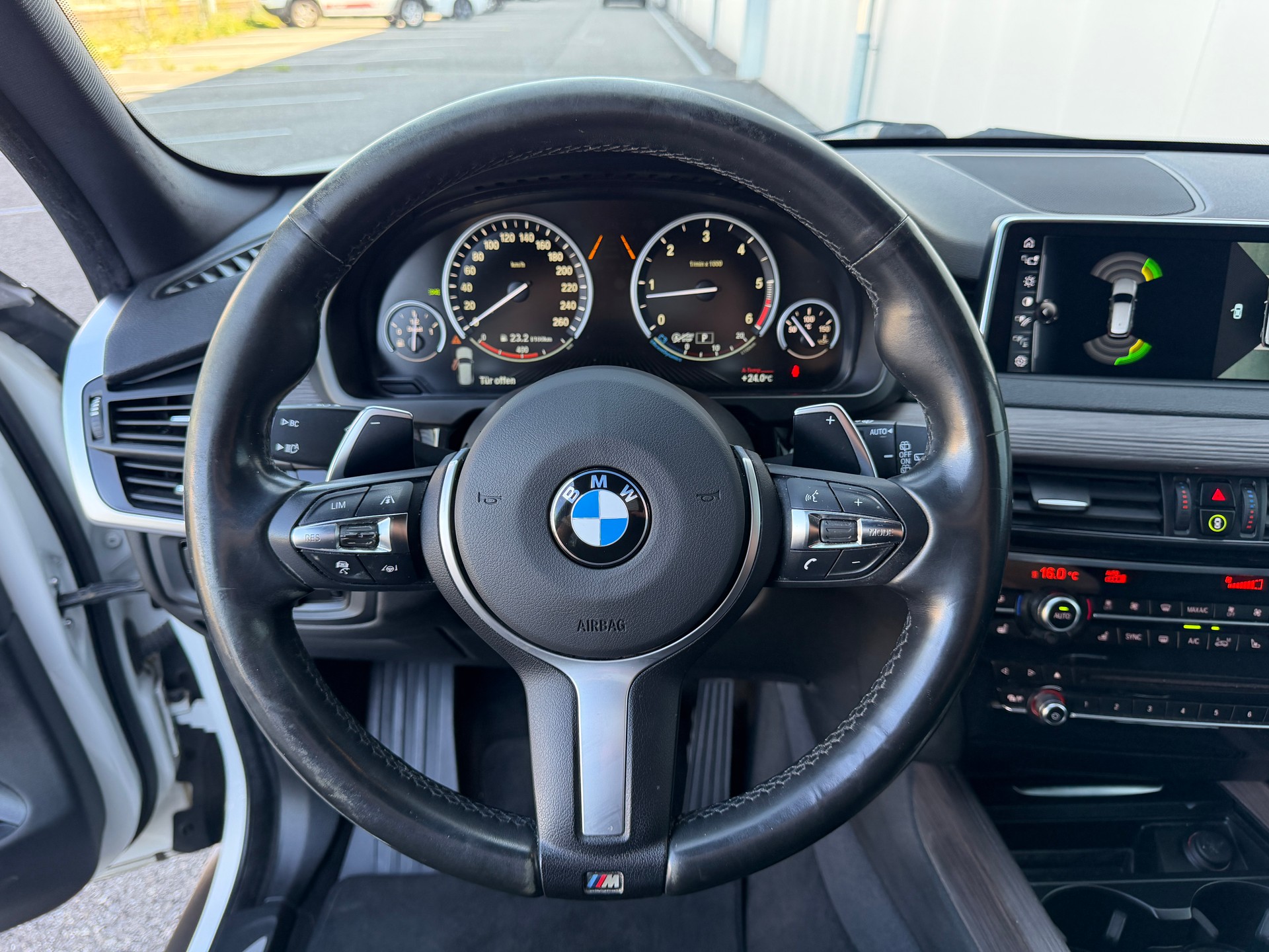 BMW X5 xDrive 30d Steptronic / 7 PLÄTZER-image-10
