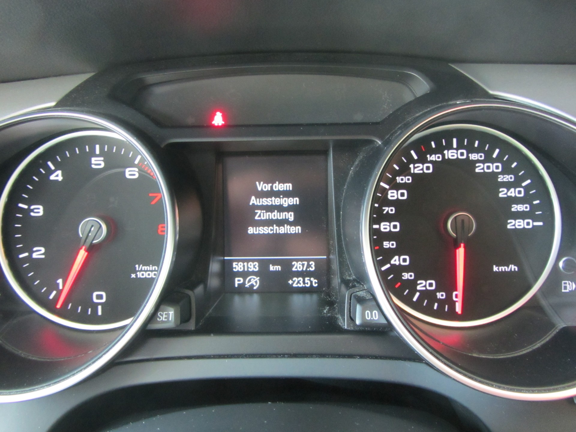 AUDI A5 Sportback 2.0 TFSI quattro S-tronic-image-9