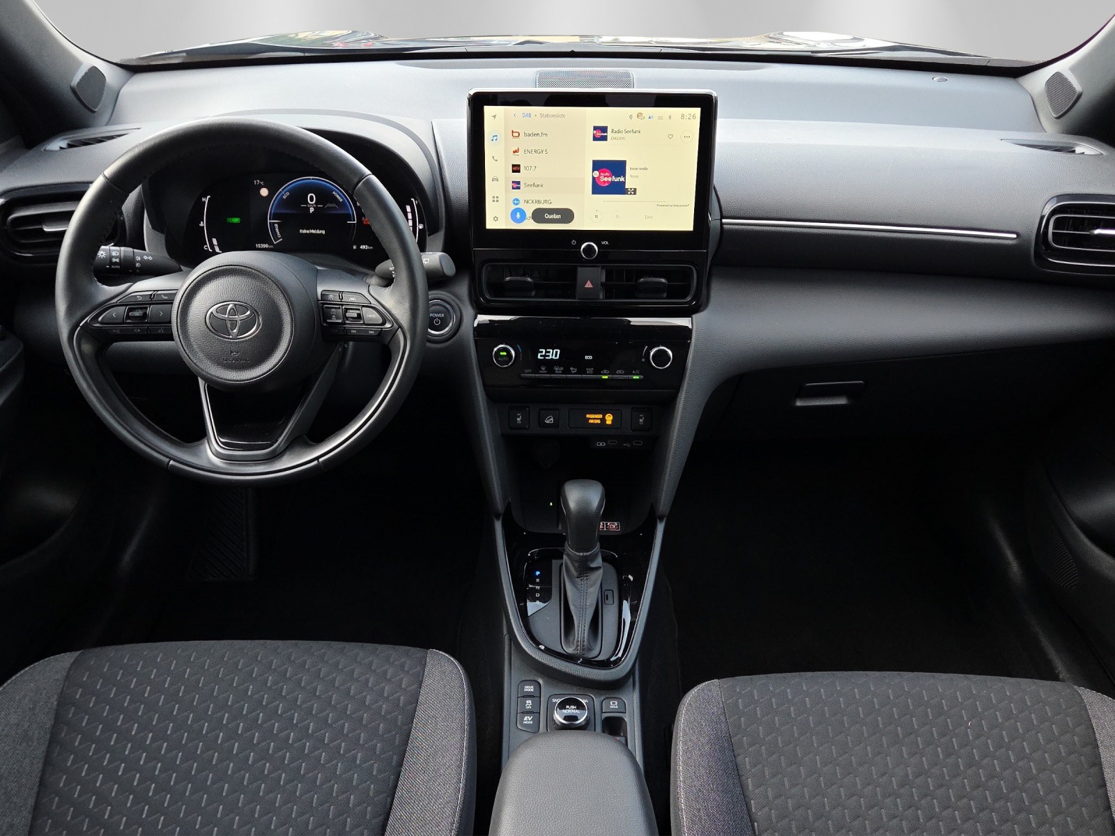 TOYOTA Yaris Cross 1.5 Trend AWDi e-CVT-image-12