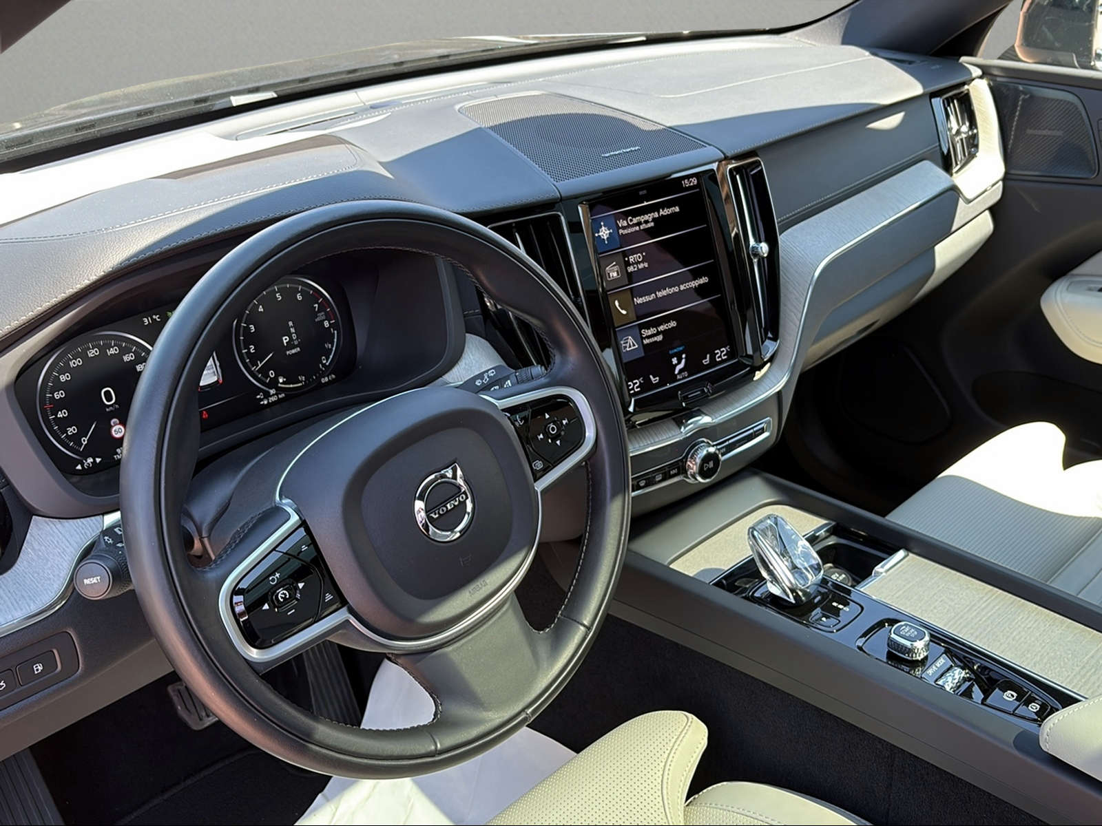 VOLVO XC60 T8 eAWD Inscription Geartronic-image-10