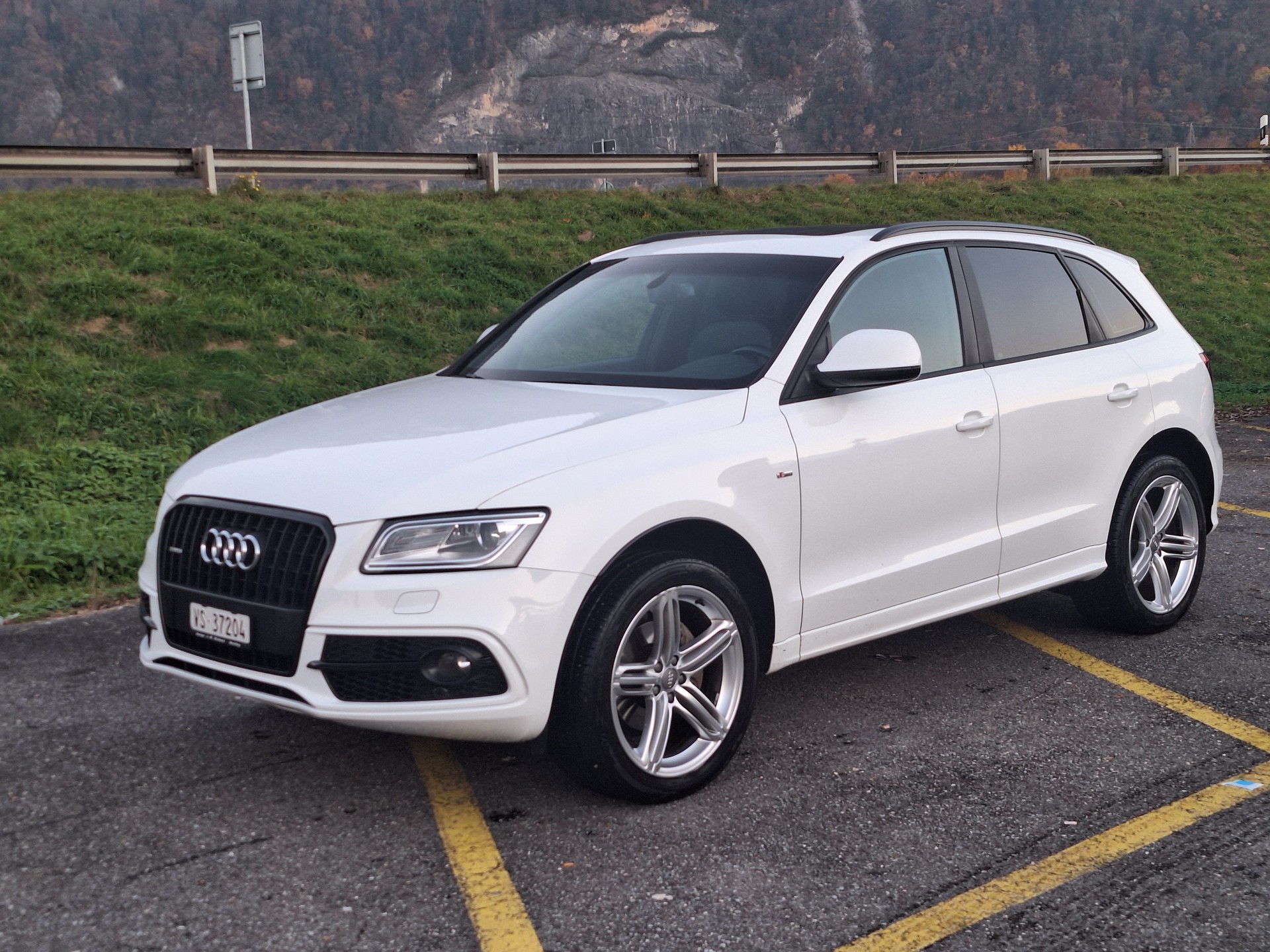 AUDI 2.0 TFSI quattro T-Tronic-image-0