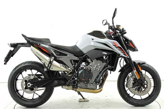 KTM 790 Duke-showroom-element-3