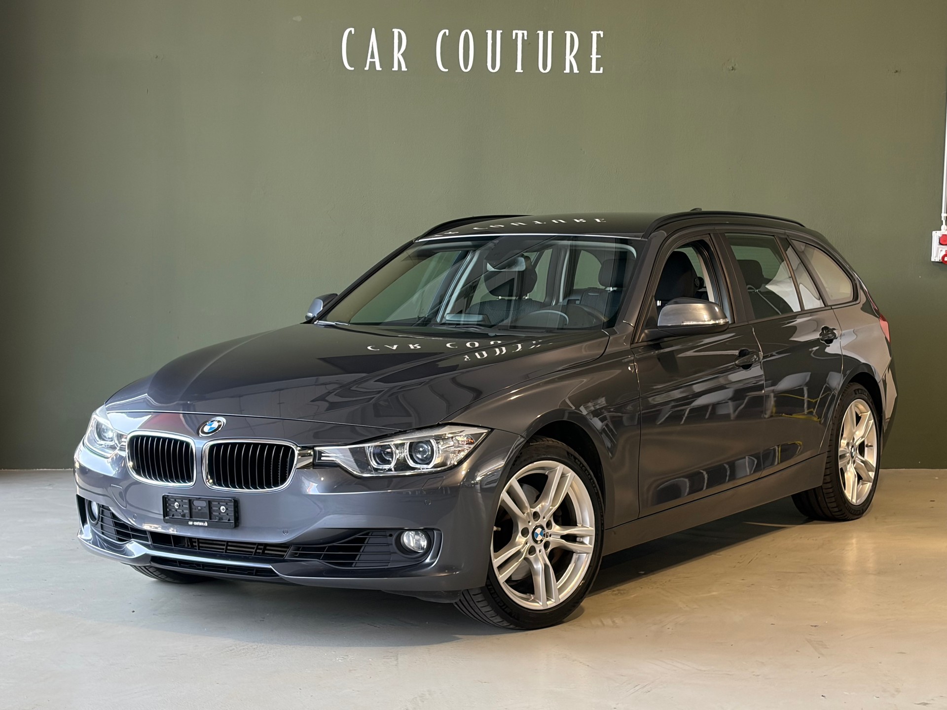 BMW 330d xDrive Touring Steptronic *CH-Fahrzeug*Ab MFK*-image-1