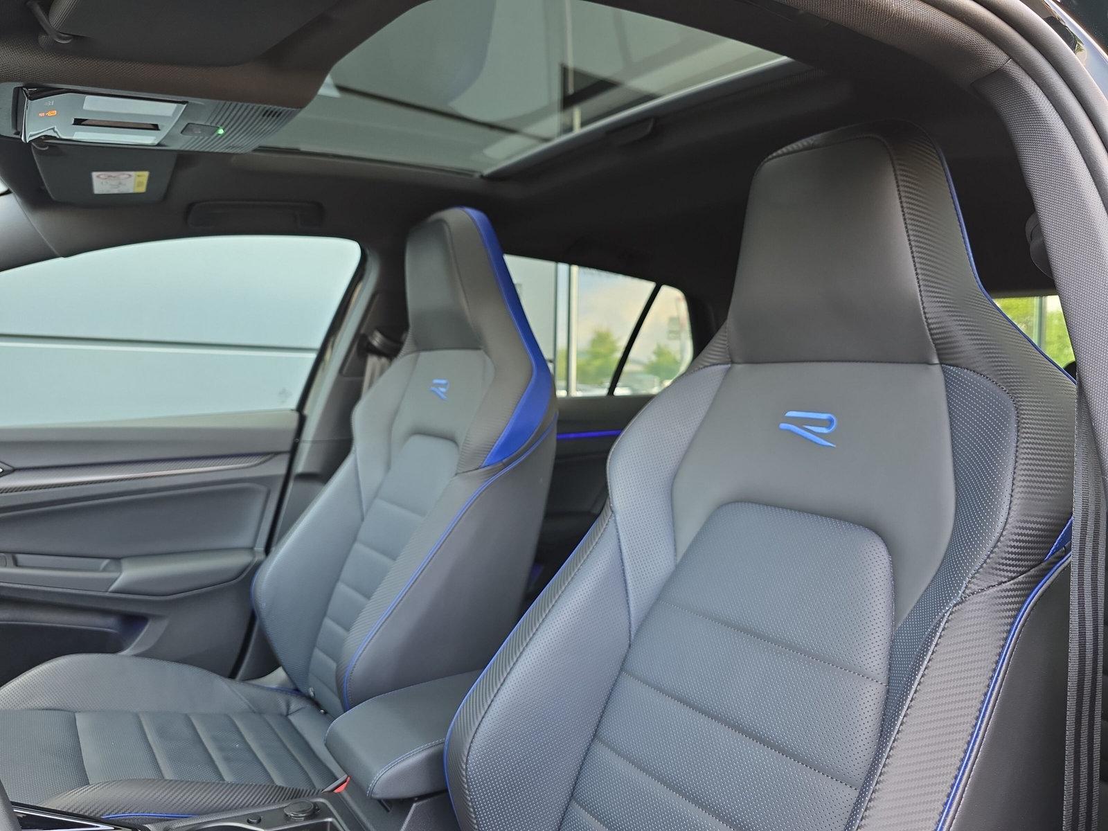 VW Golf R VIII 2.0 TSI Black Edition DSG 4motion (CH)-image-27