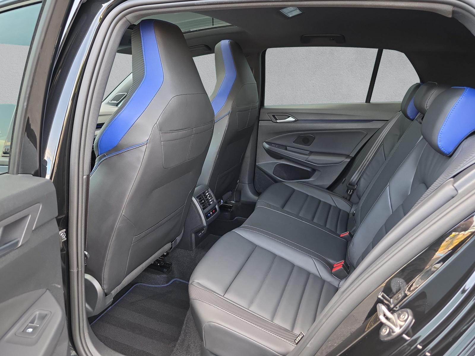 VW Golf R VIII 2.0 TSI Black Edition DSG 4motion (CH)-image-15