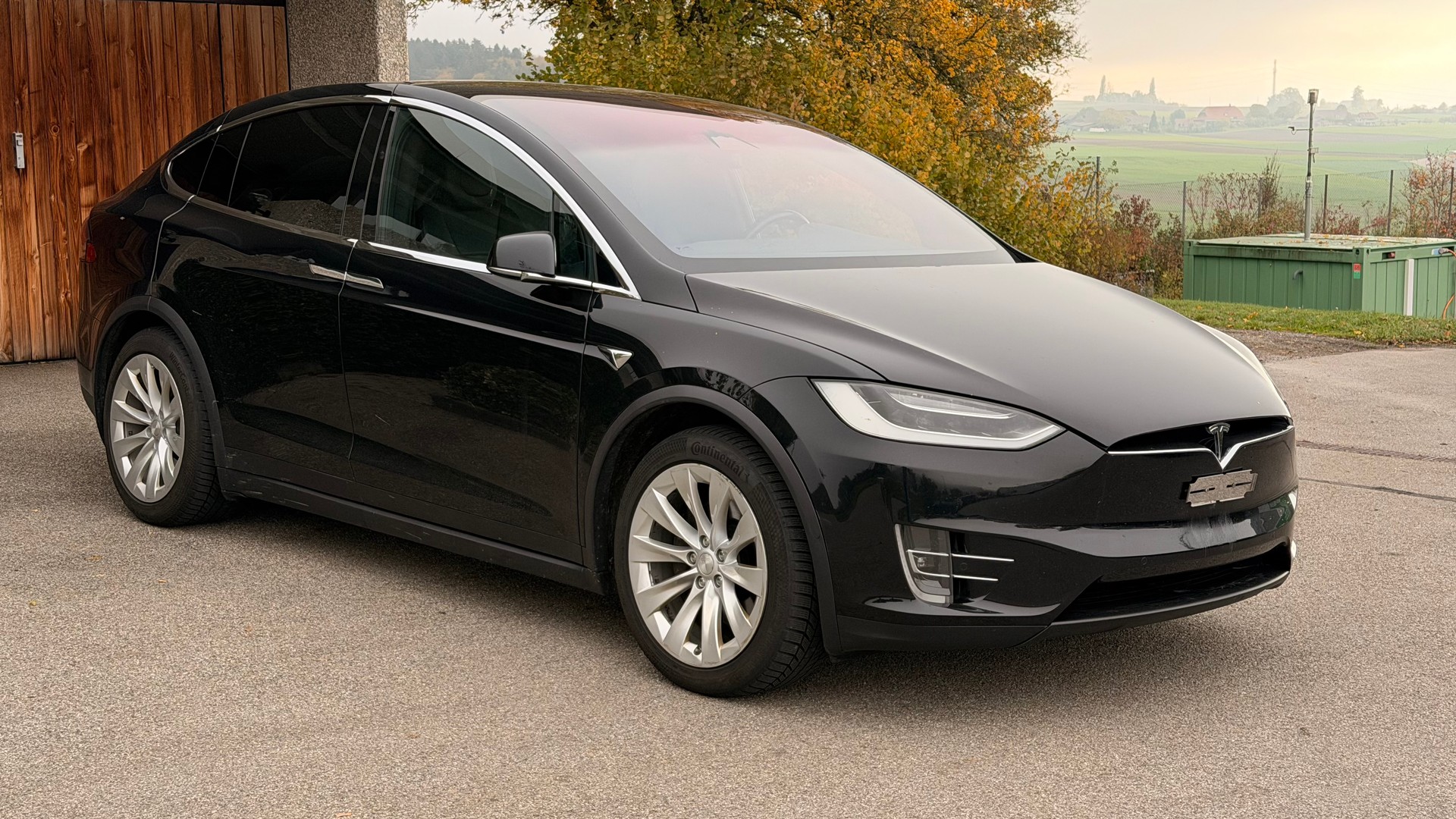 TESLA MODEL S-image-2
