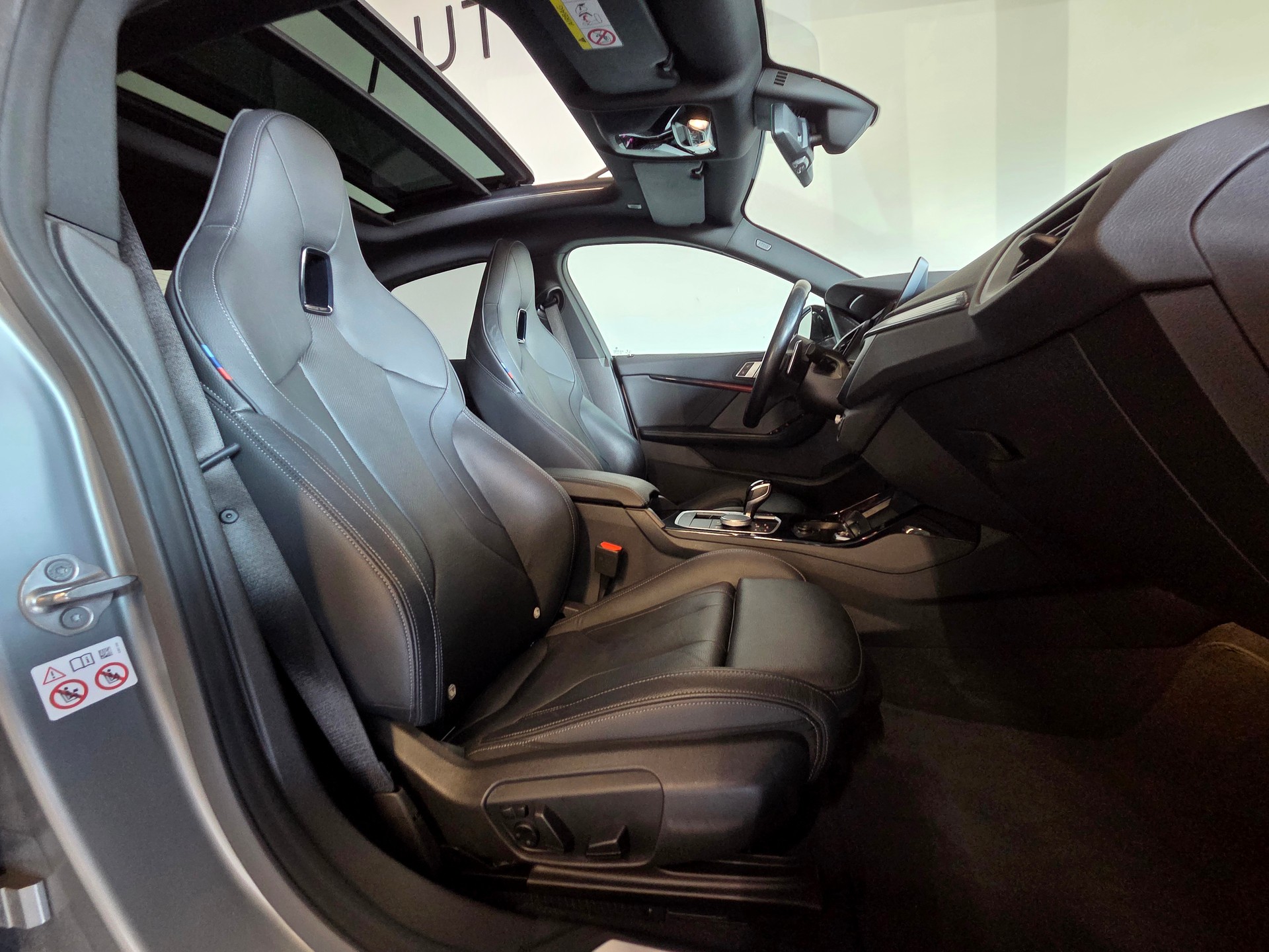 BMW M235i xDrive Gran Coupé-image-4