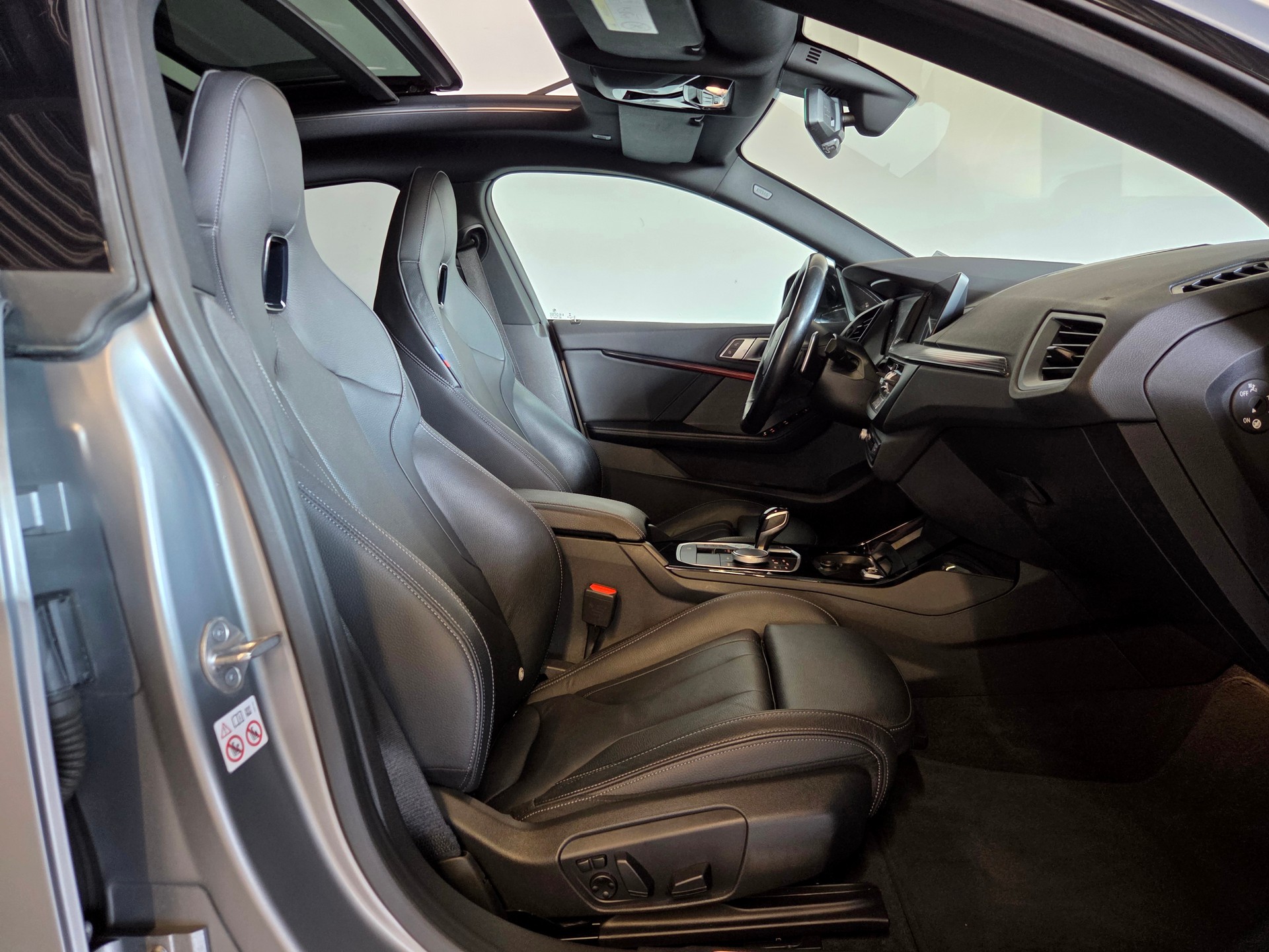 BMW M235i xDrive Gran Coupé-image-19