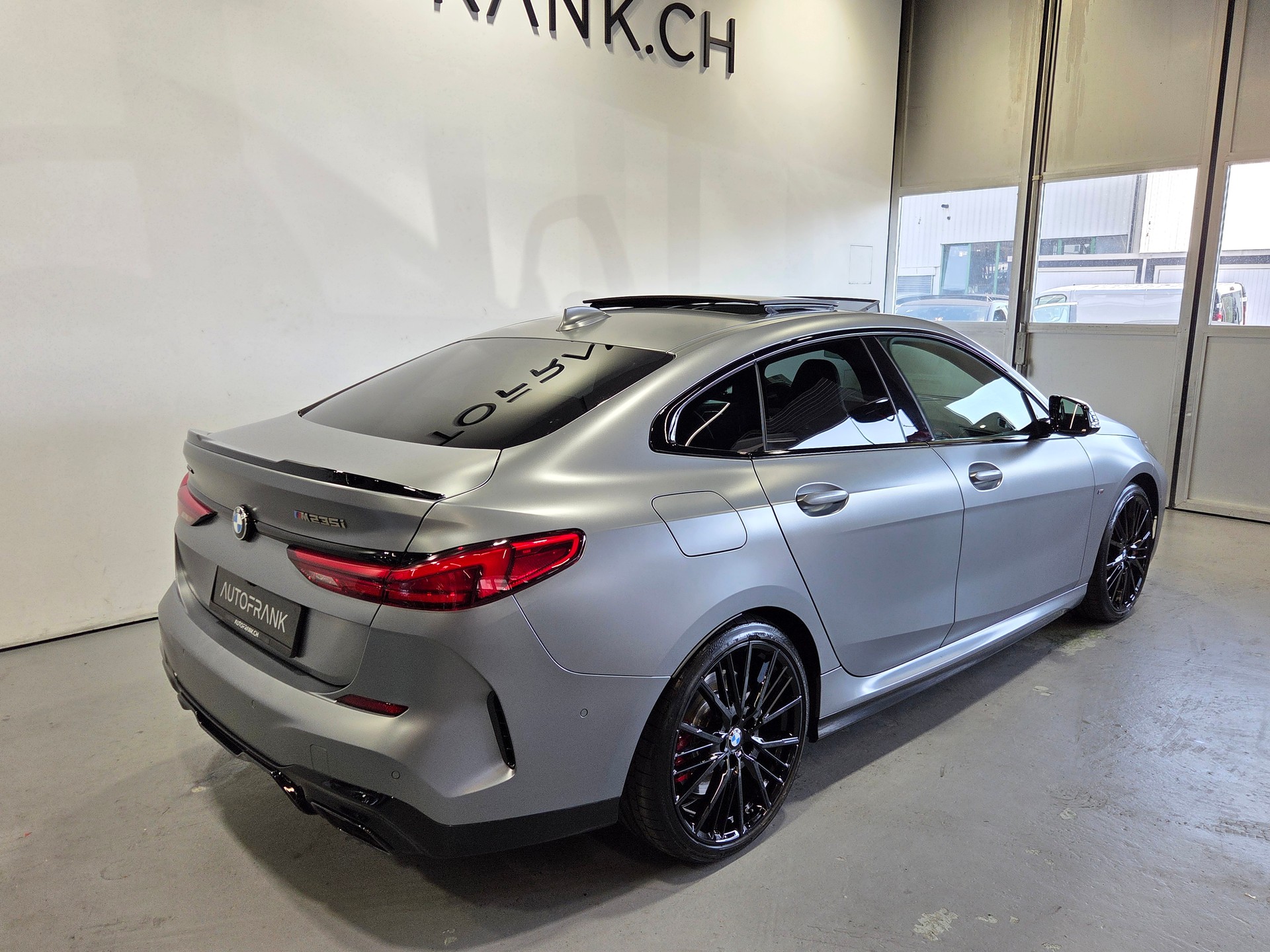 BMW M235i xDrive Gran Coupé-image-23