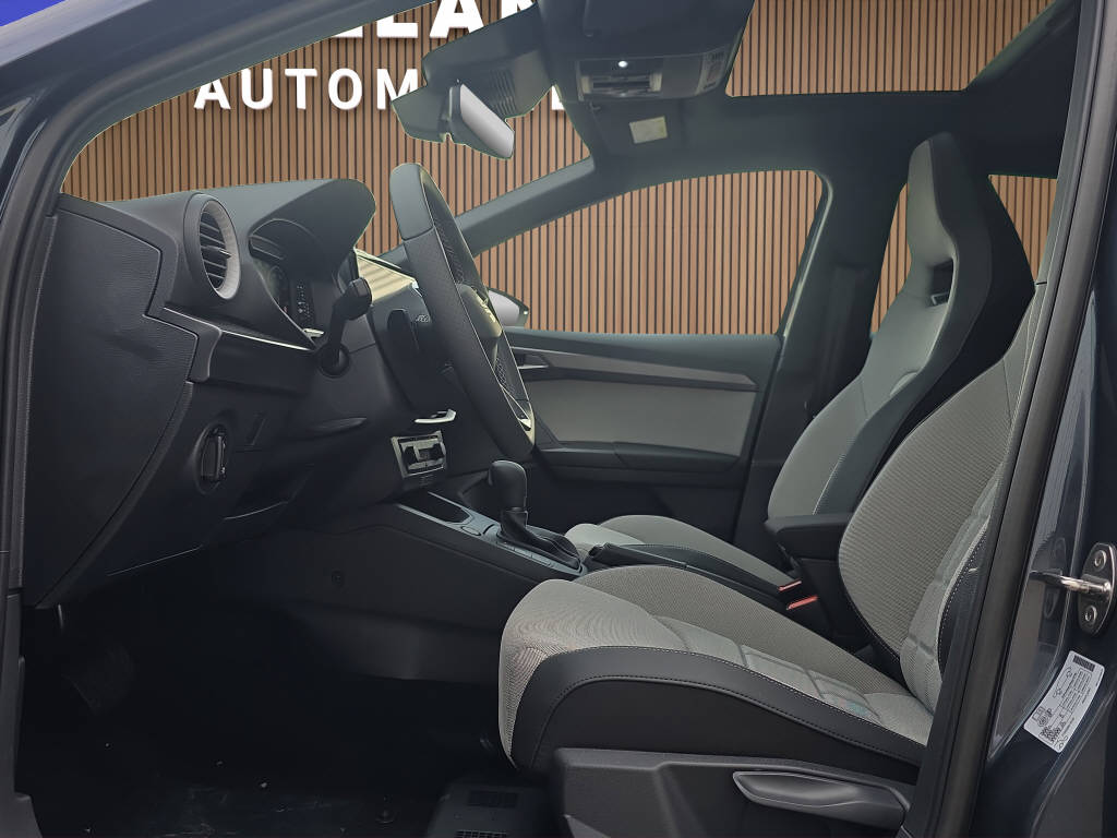 SEAT Ibiza 1.5 TSI FR DSG-image-11