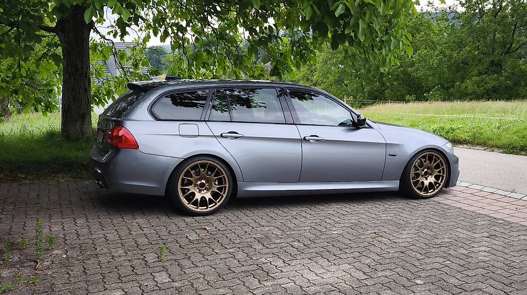 BMW 335-image-2