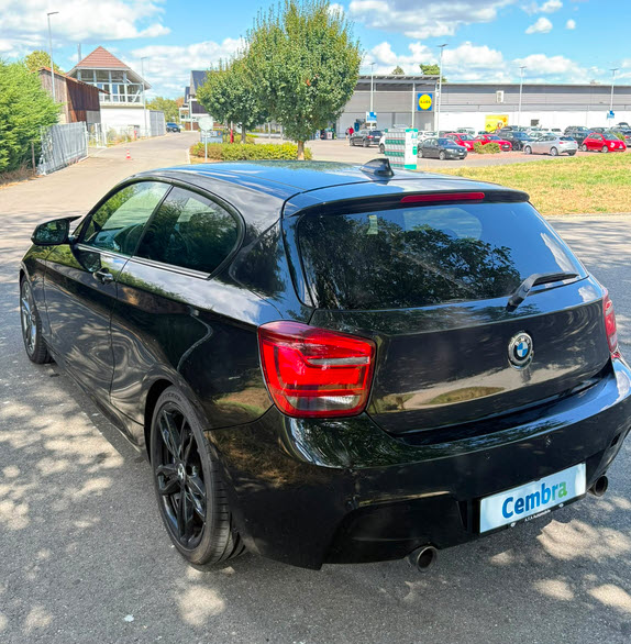 BMW M135i xDrive Steptronic-image-4