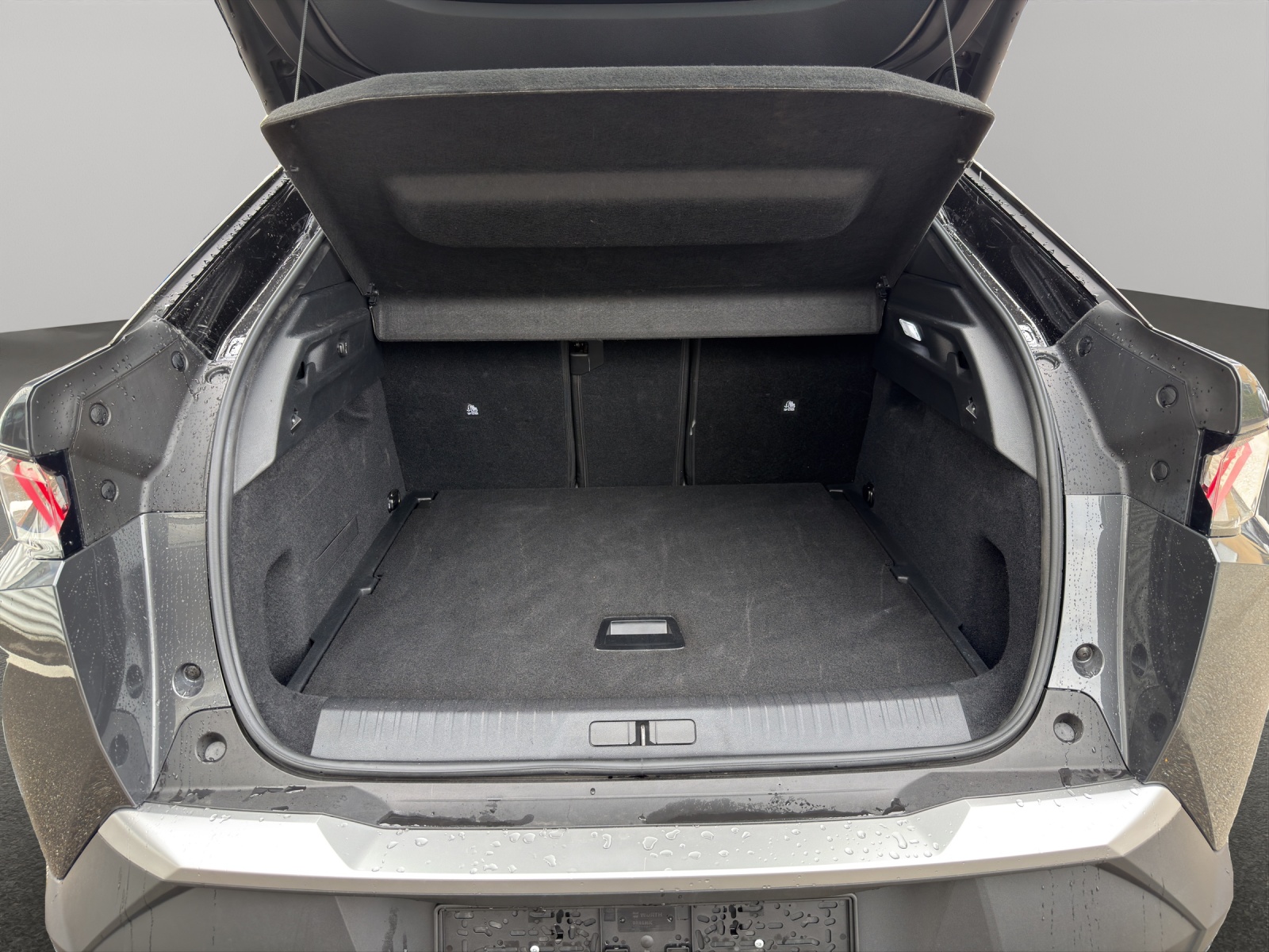 PEUGEOT 3008 1.2 Hybrid GT-image-5