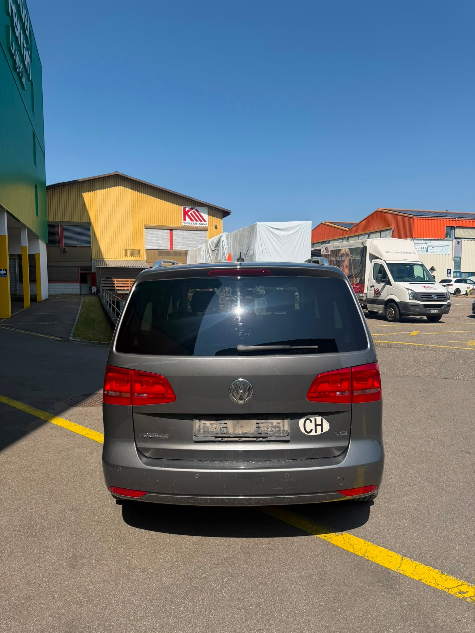 VW Touran 1.4 TSI Team DSG-image-5